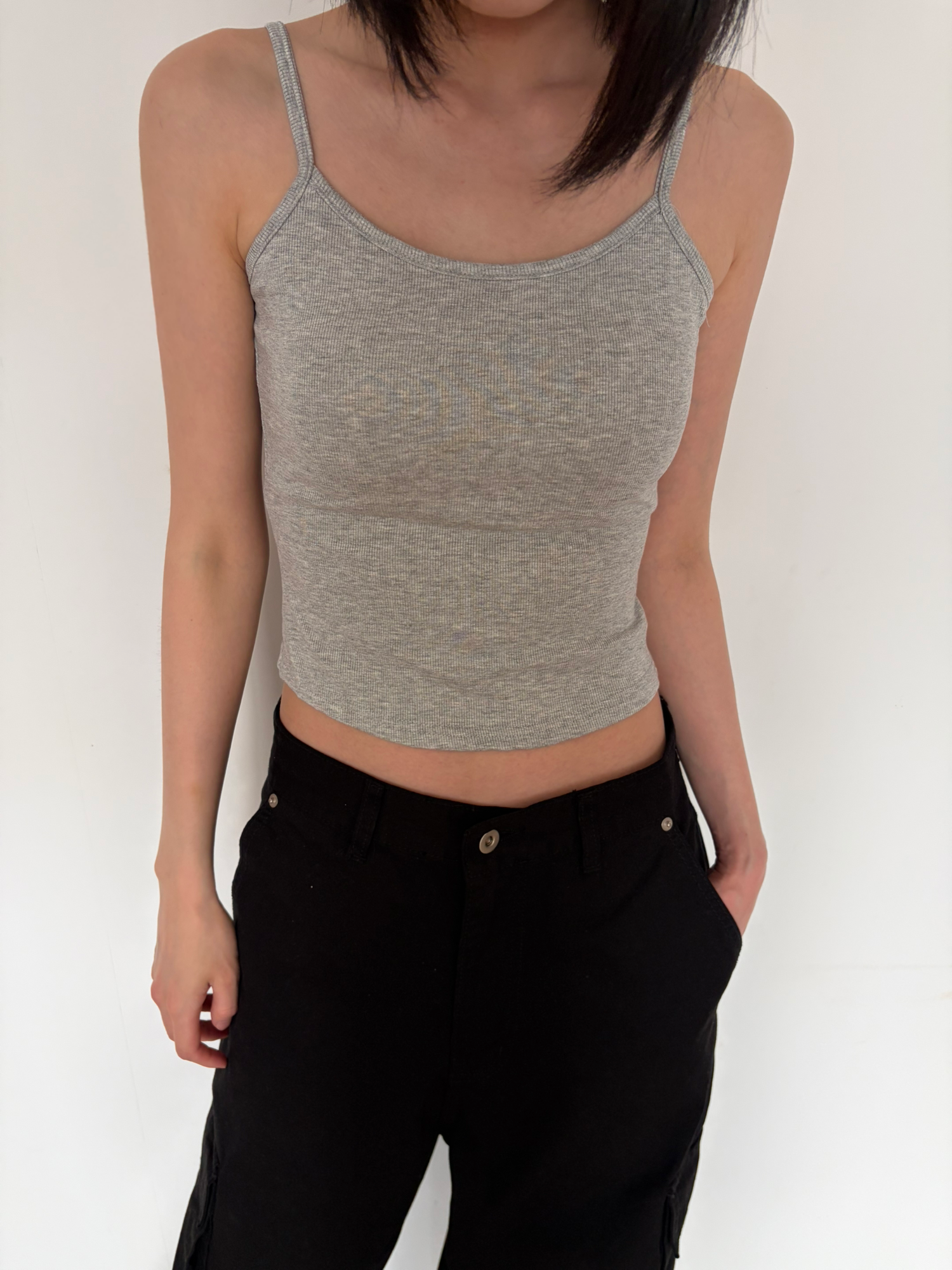 Essential cap sleeveless