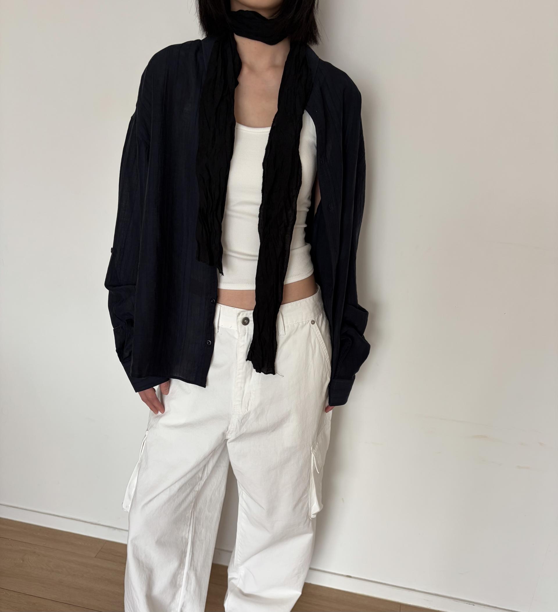 Essential cap sleeveless