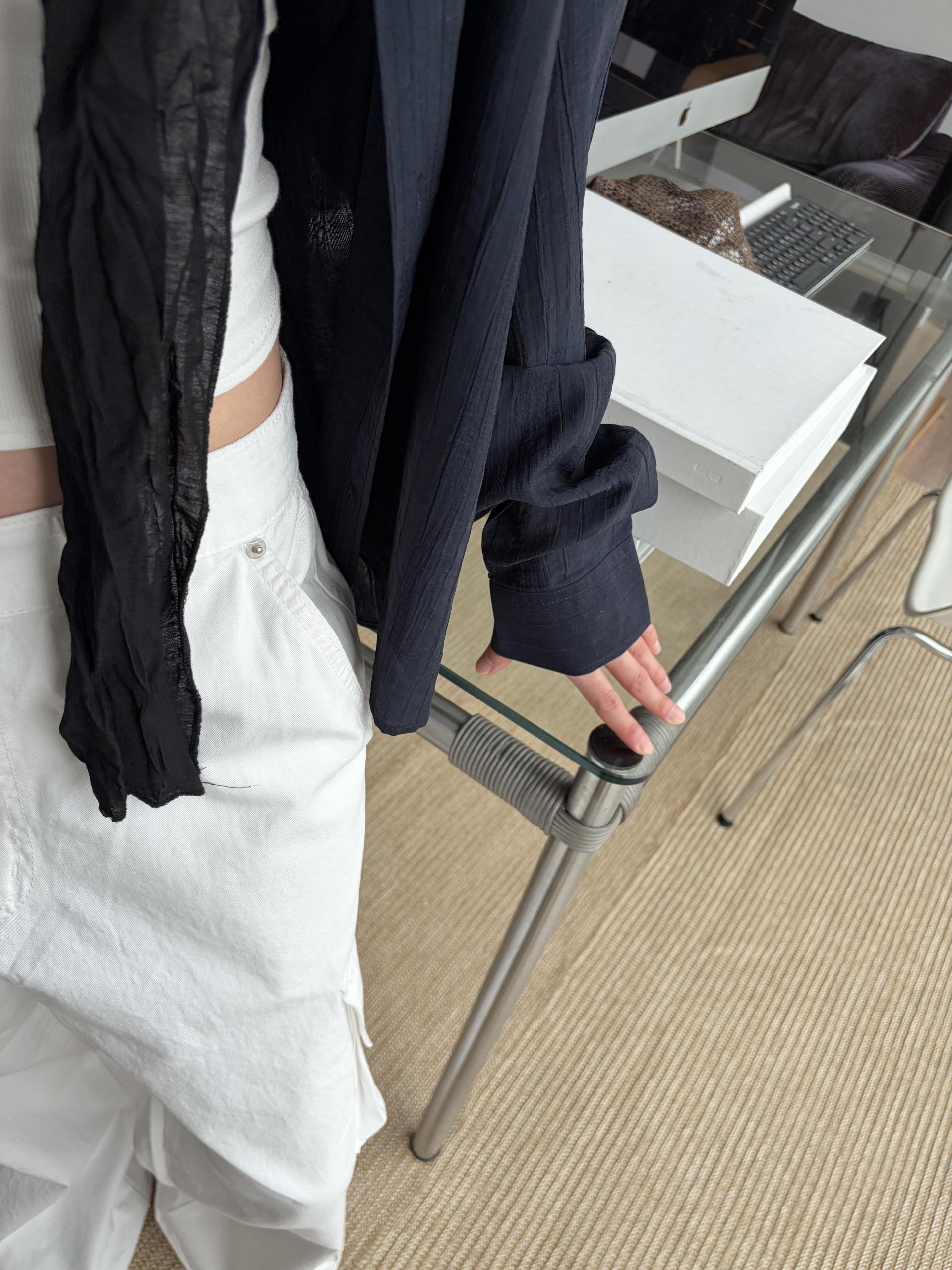 Air stripe shirt