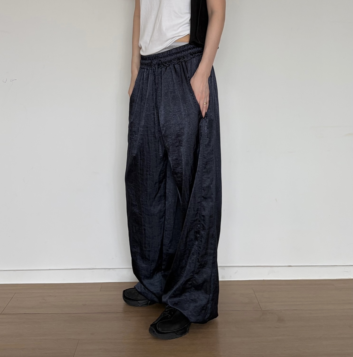 Satin flow pants