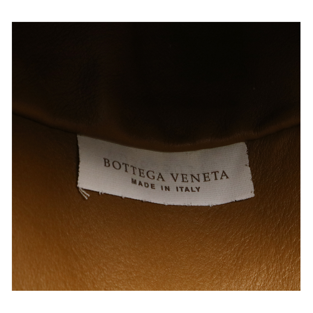 BOTTEGA VENETA 보테가베네타 파우치 만두백 라지*A