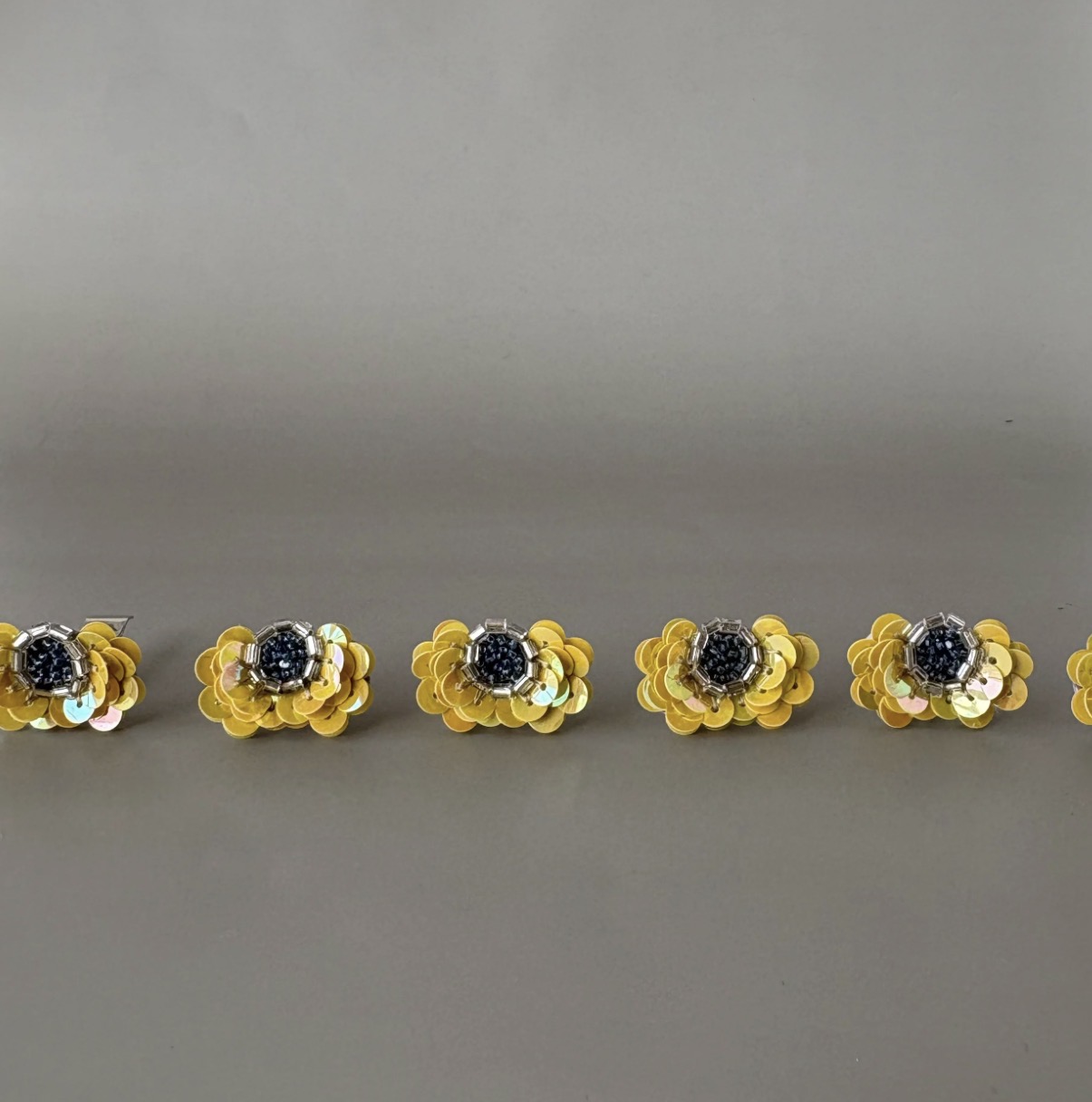 <🇯🇵> Chamomile earrings