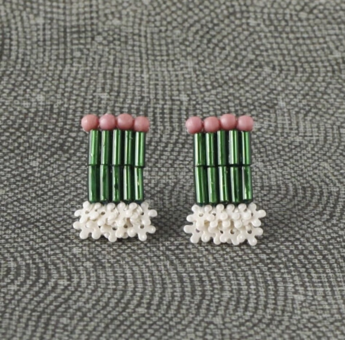<🇯🇵> “Bouquet” lucky green earrings