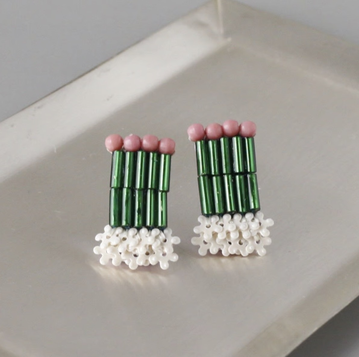 <🇯🇵> “Bouquet” lucky green earrings