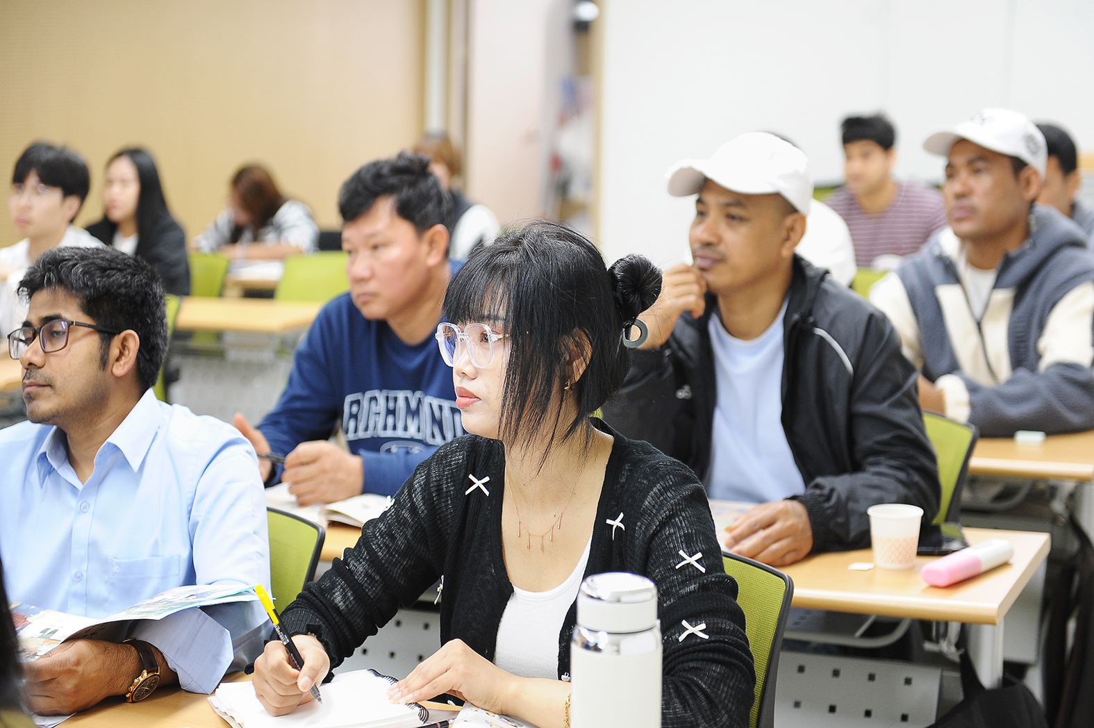 8464d6c8ab91f.jpg