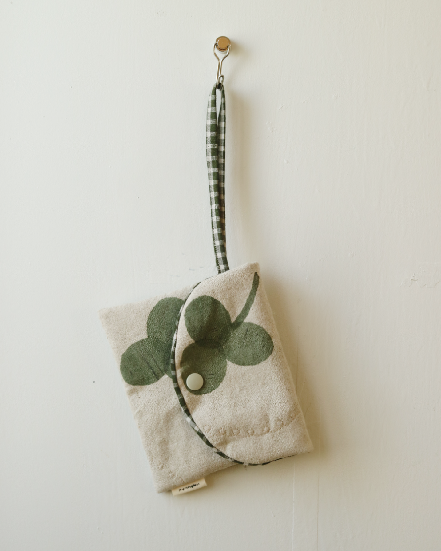 [10/3 10pm open] clover pouch | 클로버파우치