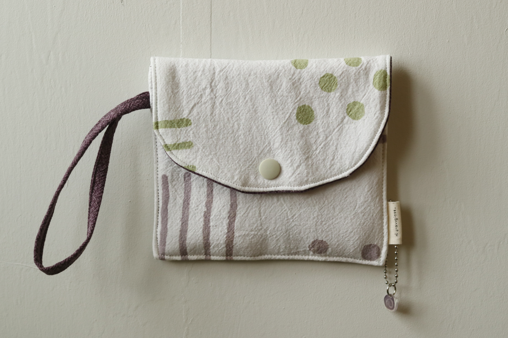 [8/20 10pm open] snail pouch | 달팽이 파우치