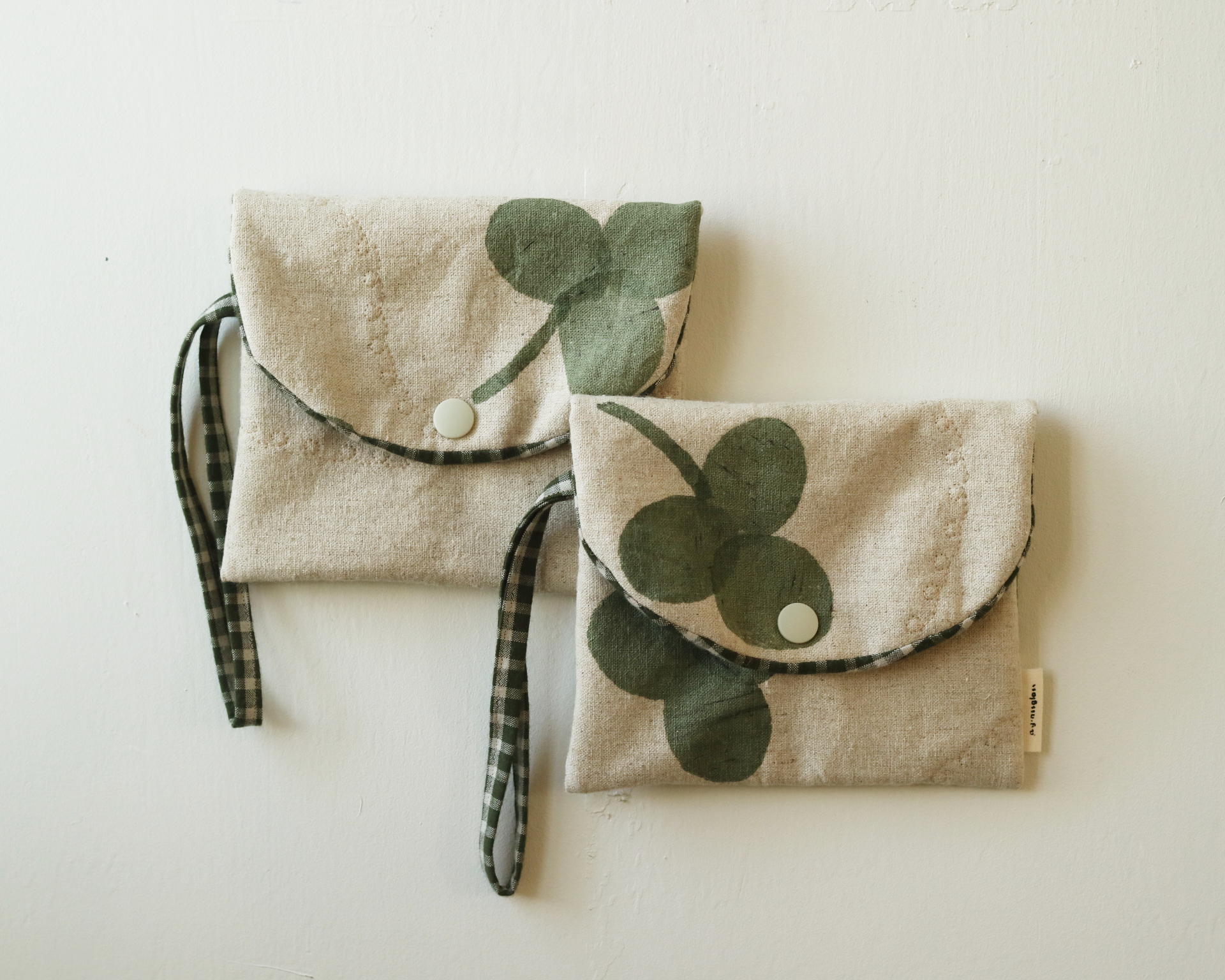 [10/3 10pm open] clover pouch | 클로버파우치