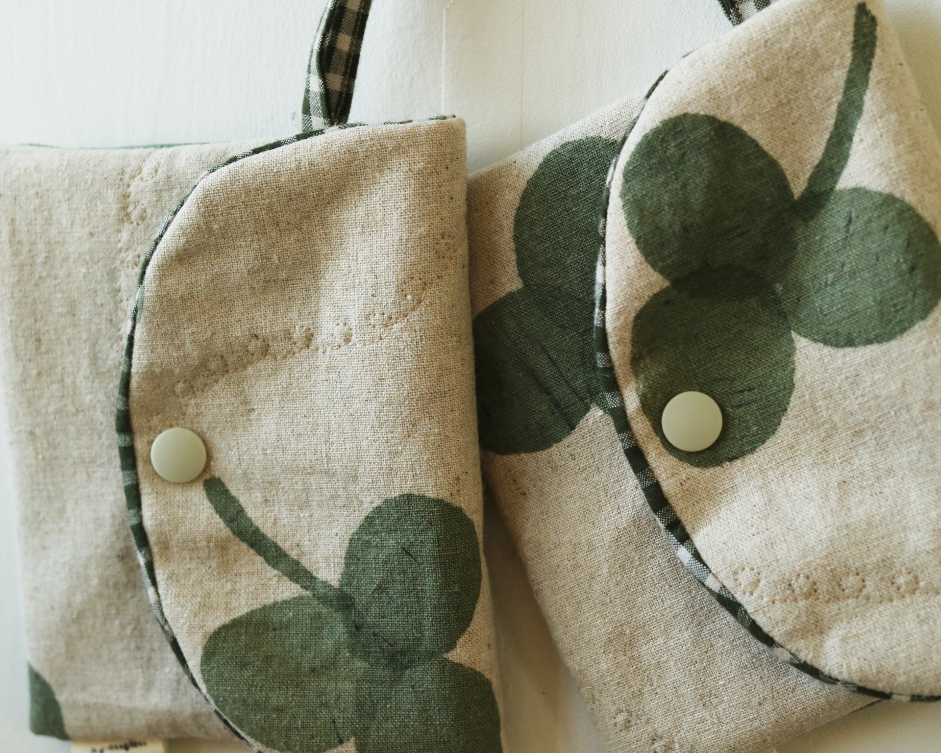 [10/3 10pm open] clover pouch | 클로버파우치
