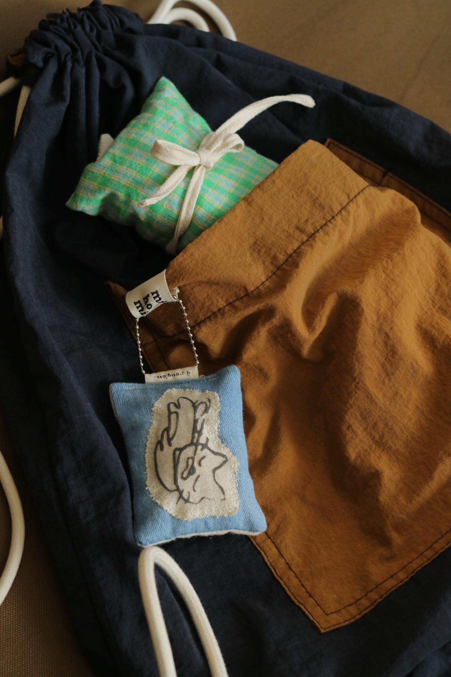 [5/15 10pm open] pillow cat organizer | 베개는내꺼야옹 오거나이저 (3-way)