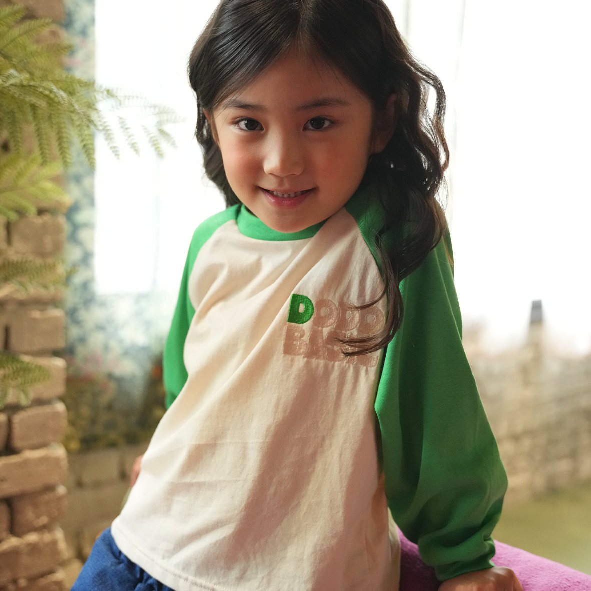 DODO BASIC Reglan T-Shirt ( Ivory / Apple Green )