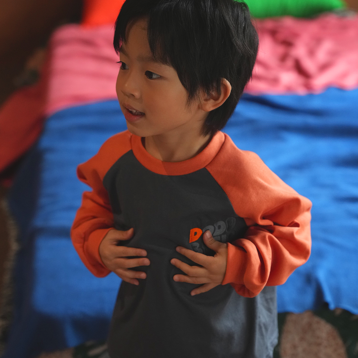 DODO BASIC Reglan T-Shirt ( Charcoal / Orange )