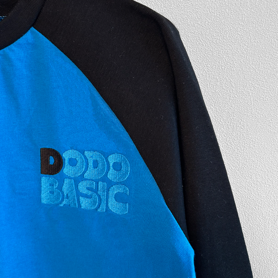 DODO BASIC Reglan T-Shirt ( Cobalt Blue / Black )