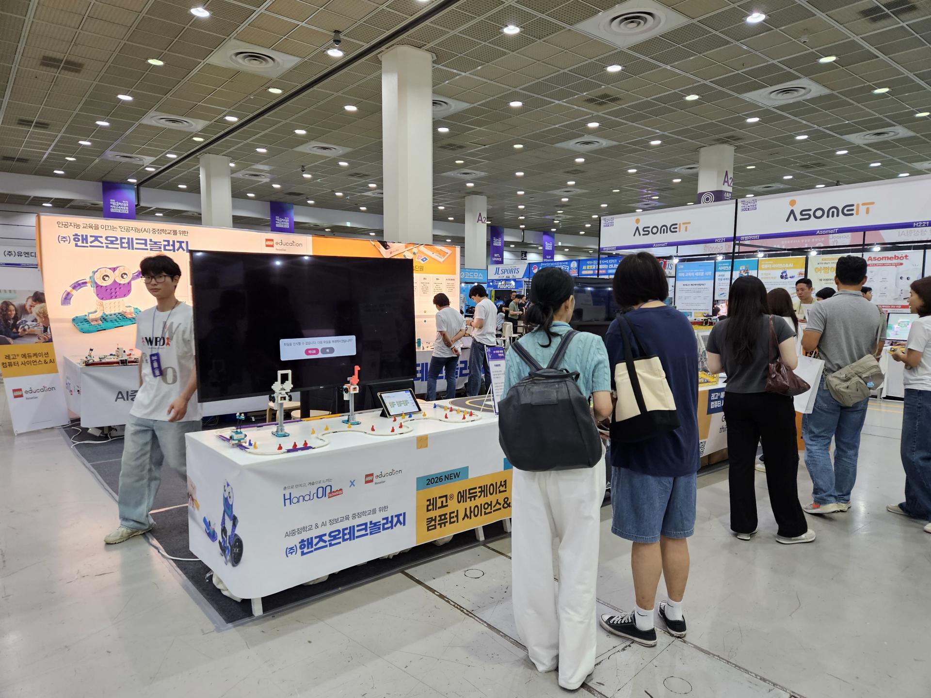 8eaed1a58621b.jpg