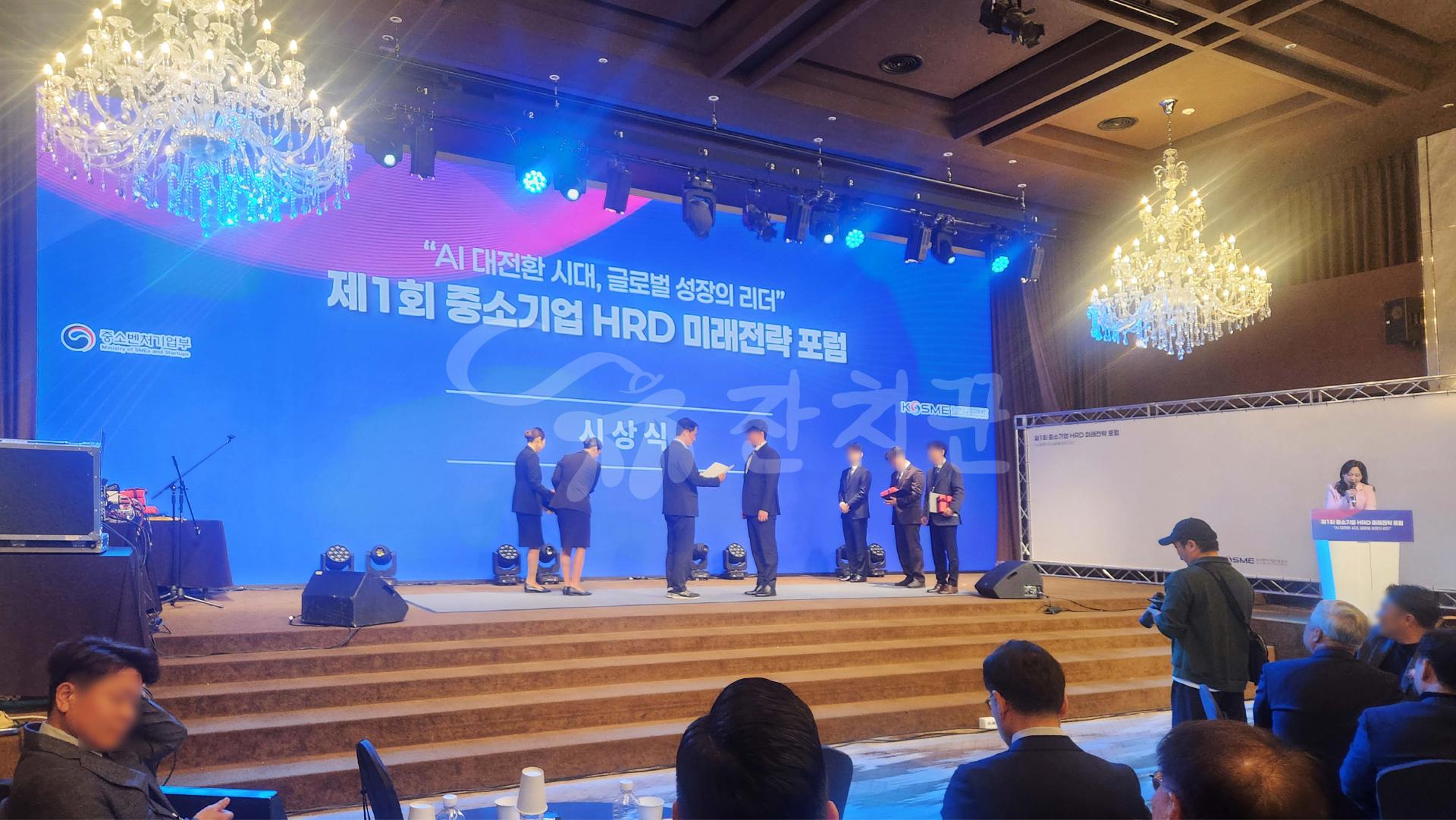 2faa57d82e95f.jpg