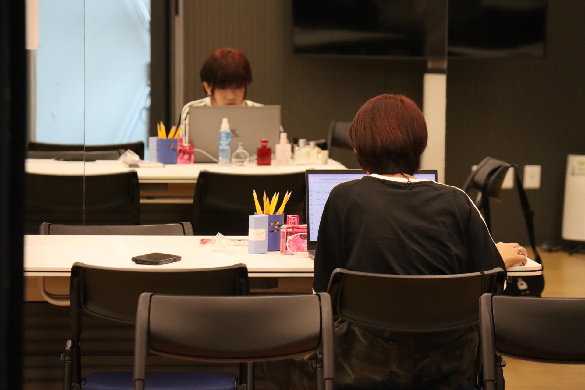 7092c7eace516.jpg