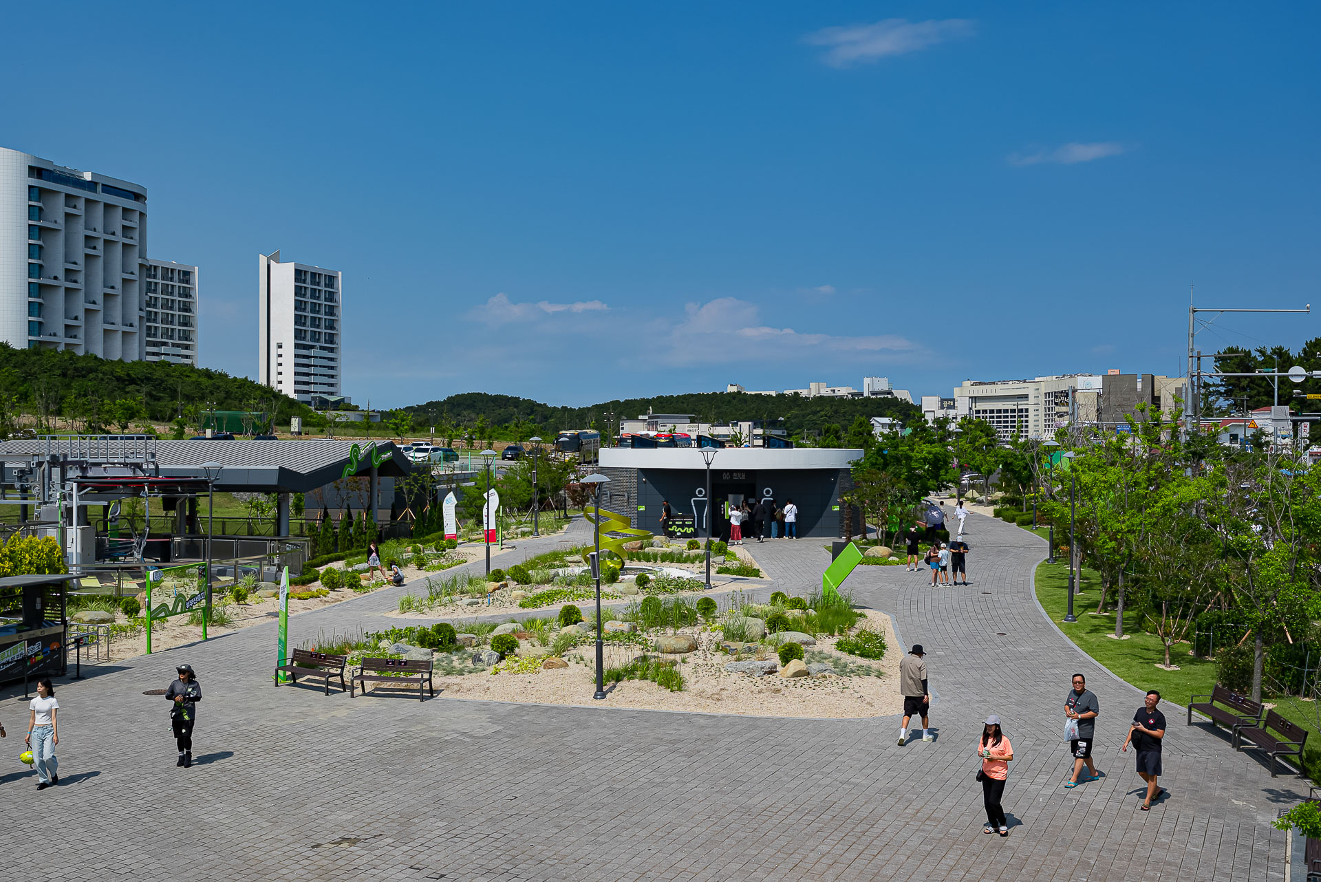a44607f000217.jpg