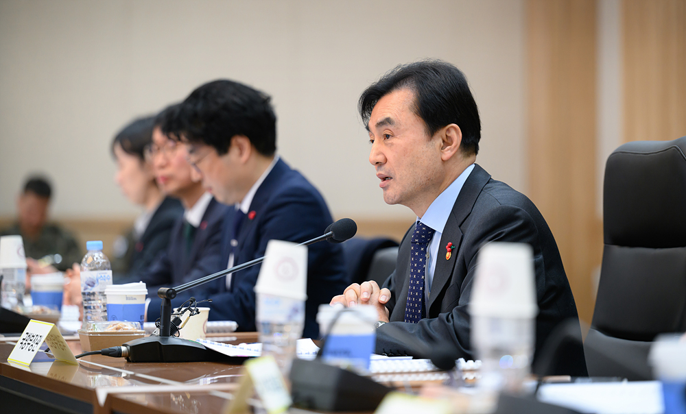 195fd54672a19.jpg