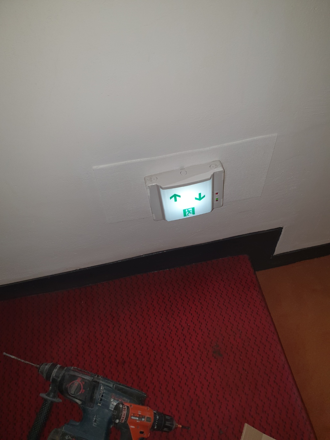 0a6bf661051c0.jpg