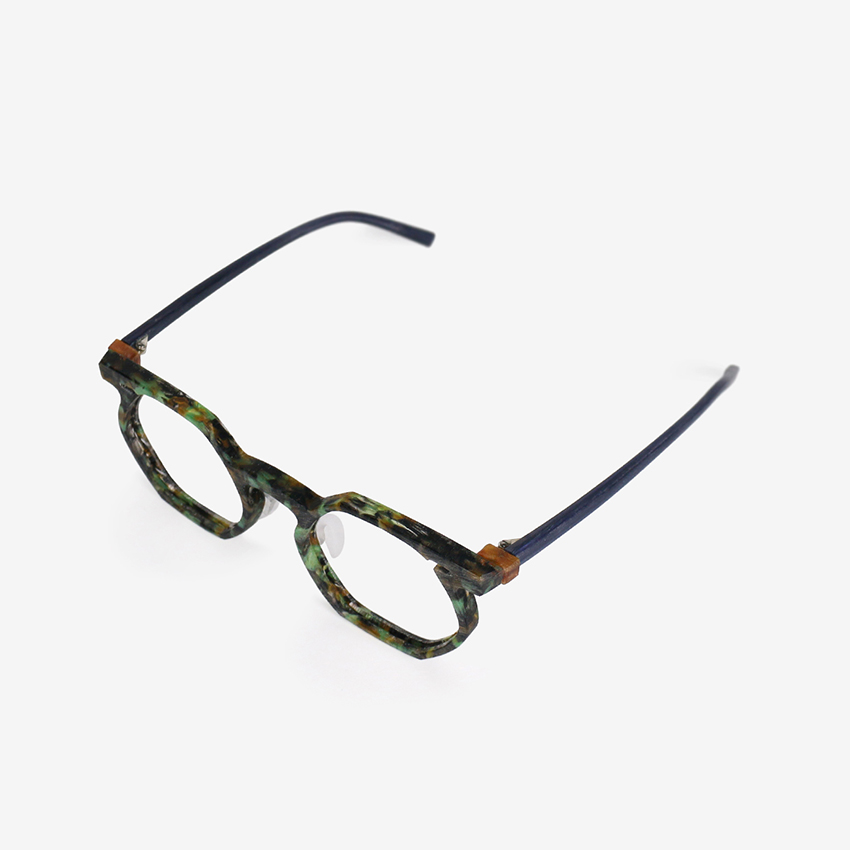 DS66-001 우측면 상단 이미지