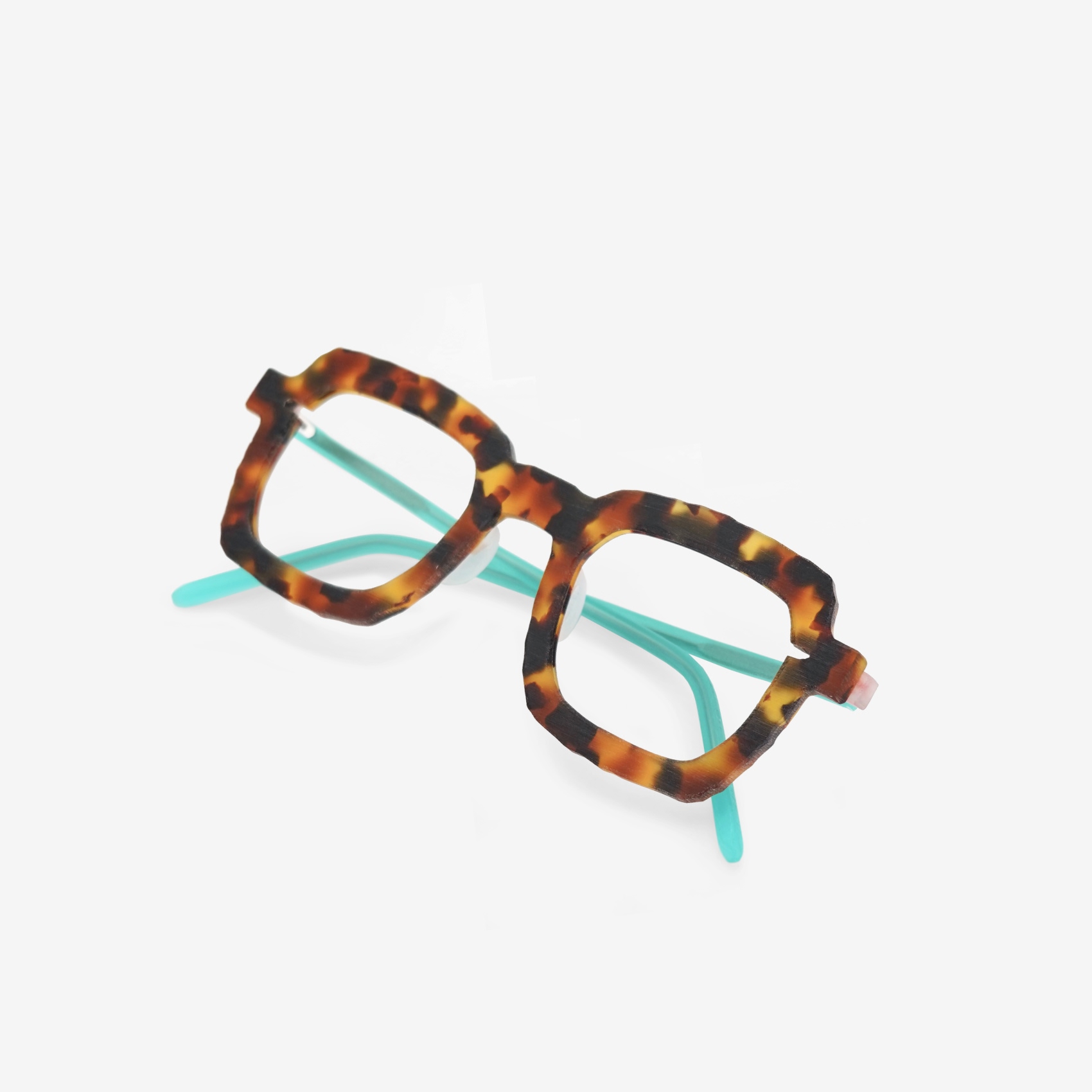 김종필 수제안경 DSSS-037 다리접은 측면 이미지