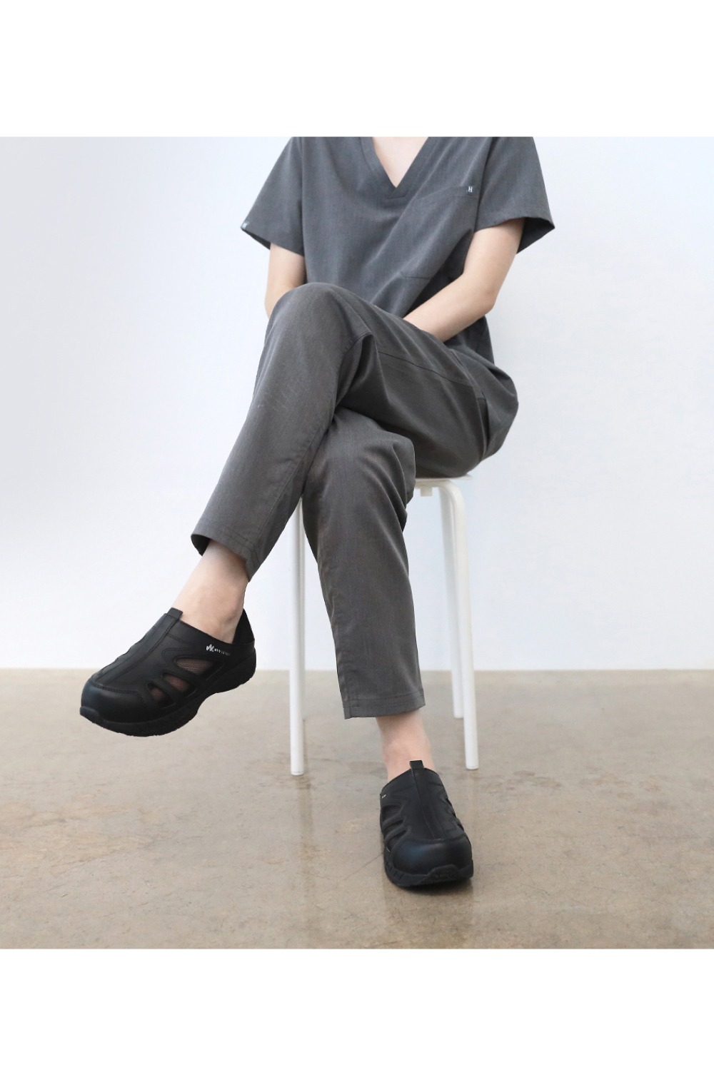 악세사리 모델 착용 이미지-S70L8