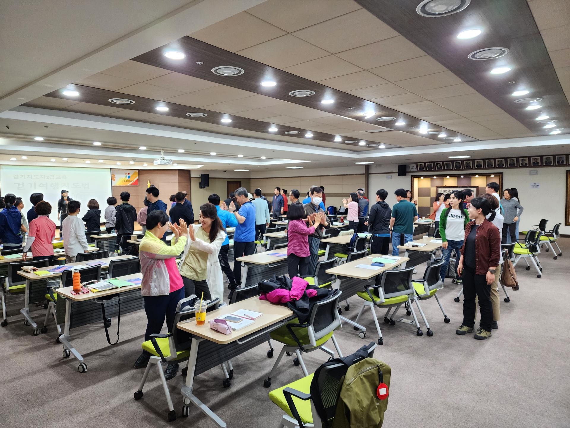 81a181f327e46.jpg