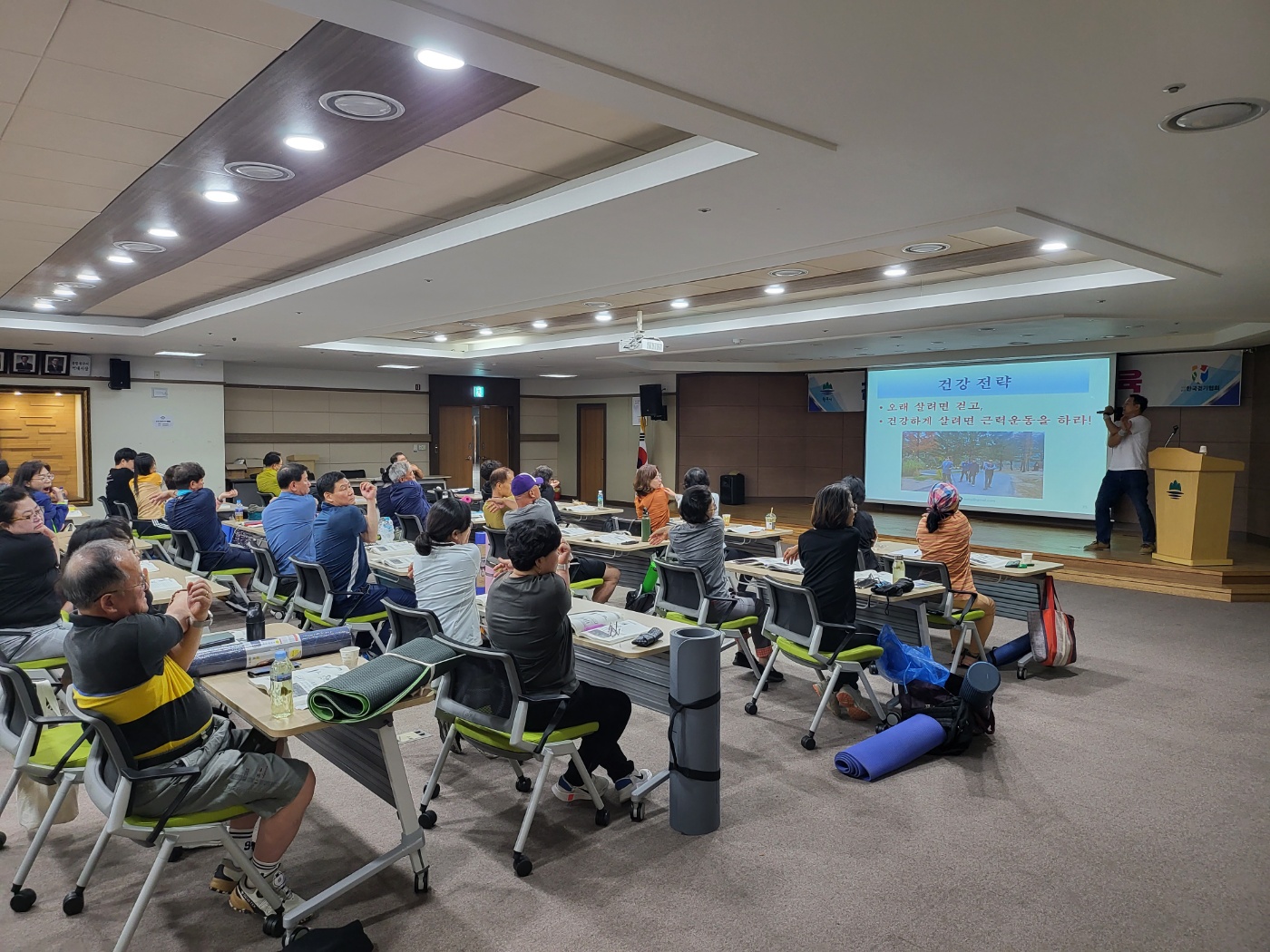 d1c4011fd488f.jpg