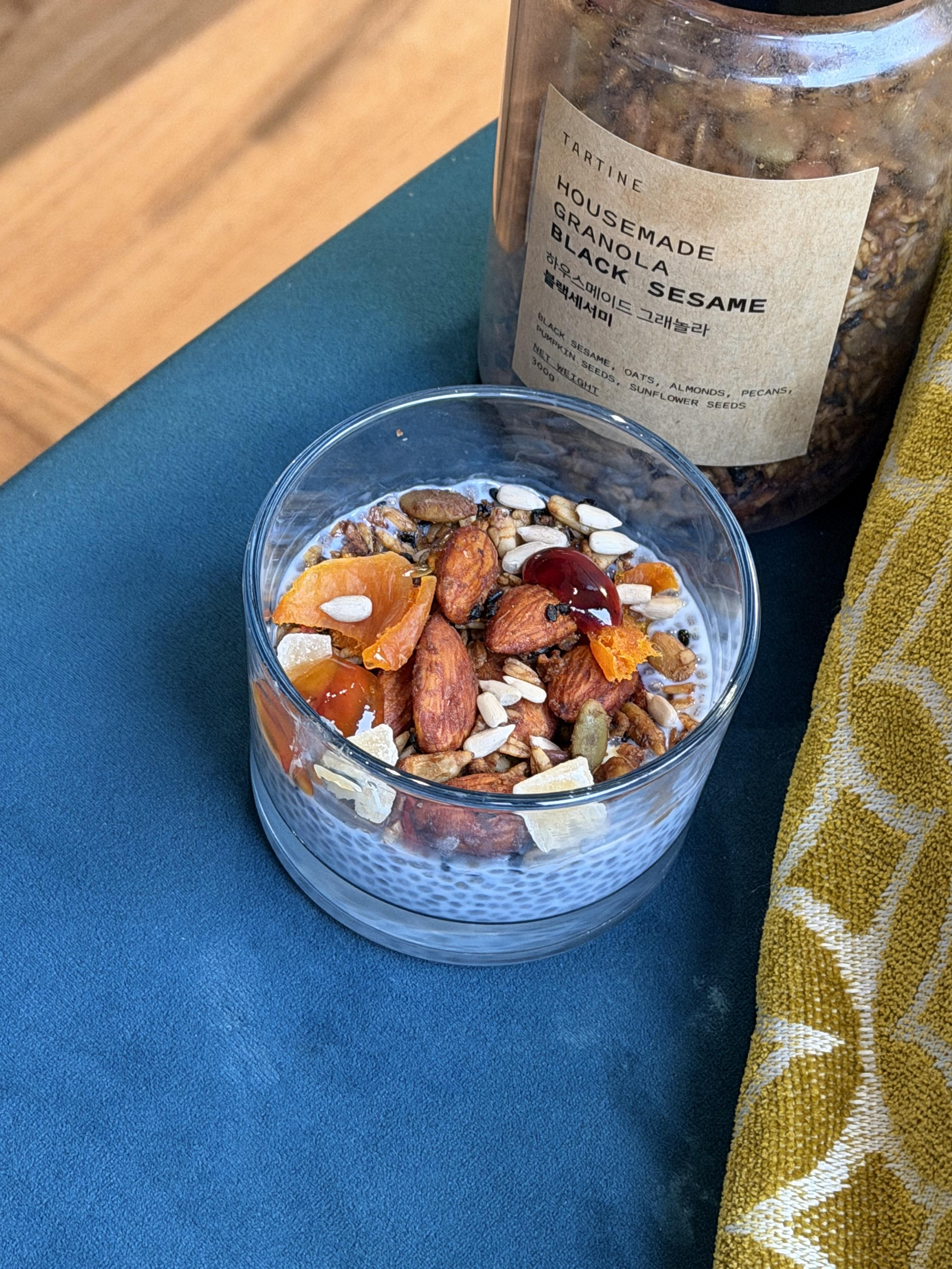 Tartine Granola & Bark