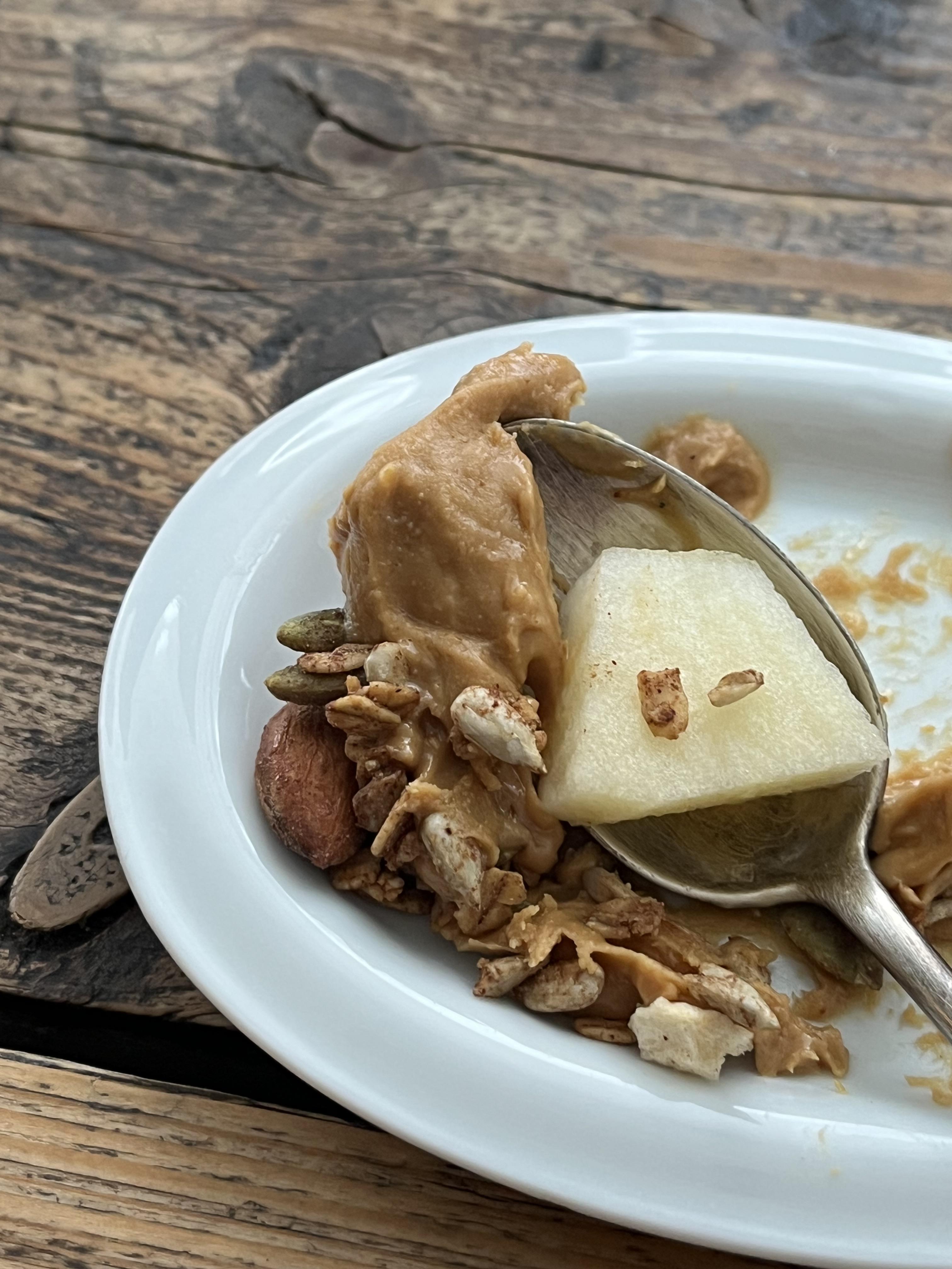 Tartine Granola & Bark