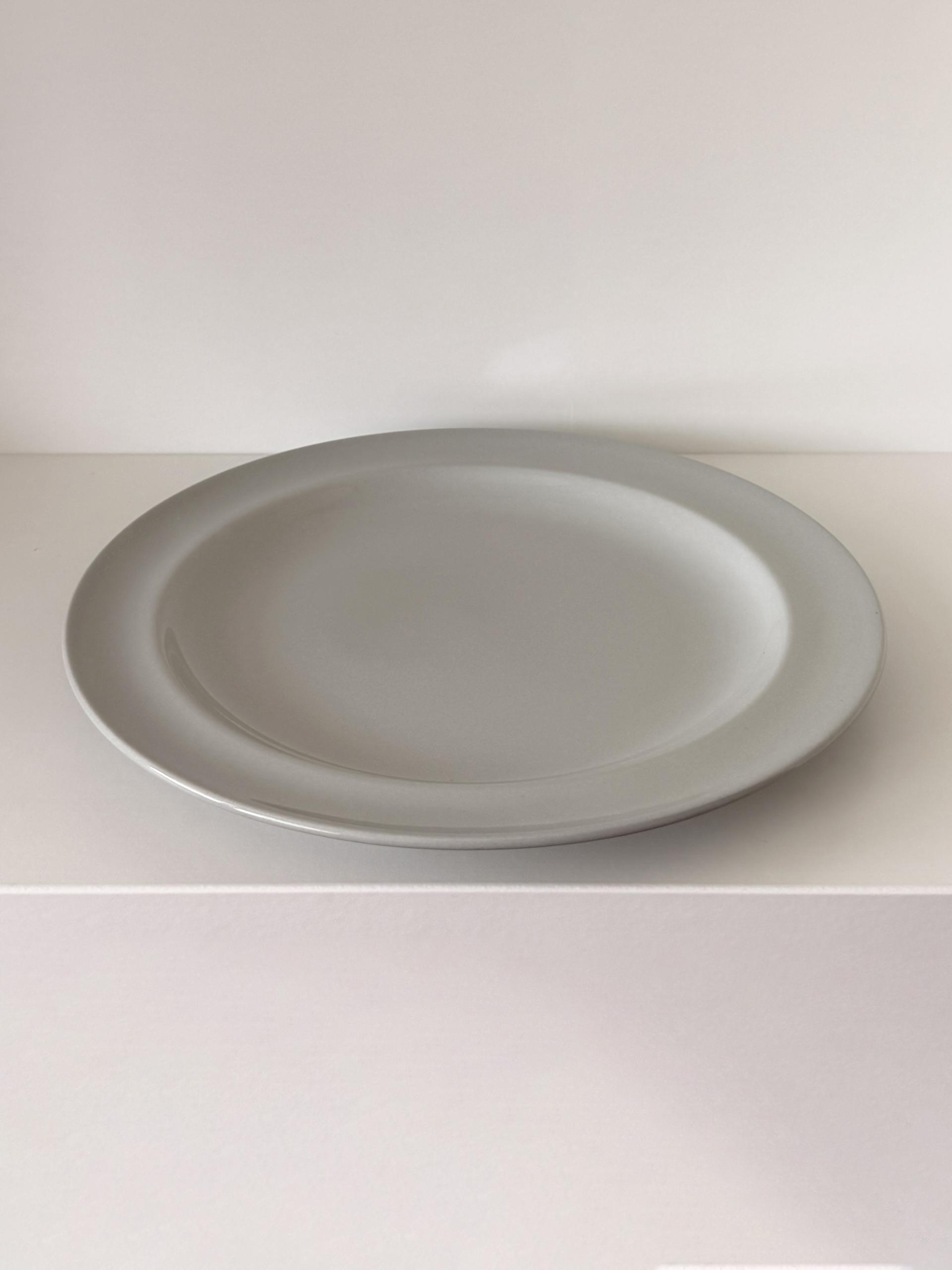 Vintage Wedgwood Windsor Grey Dessert Plates (175/230/250mm)