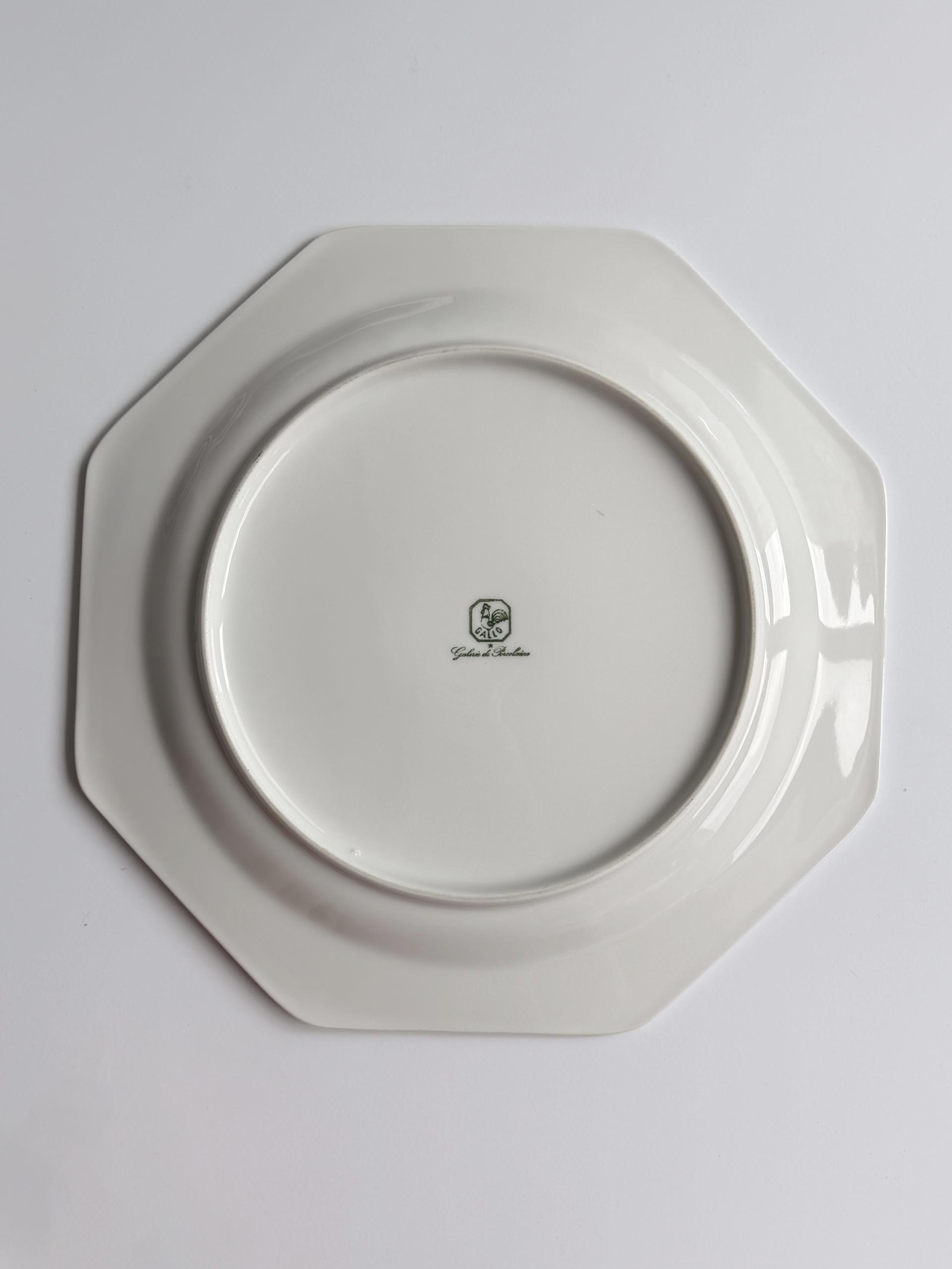 Vintage Gallo Octagonal White Dinner Plate (270mm)