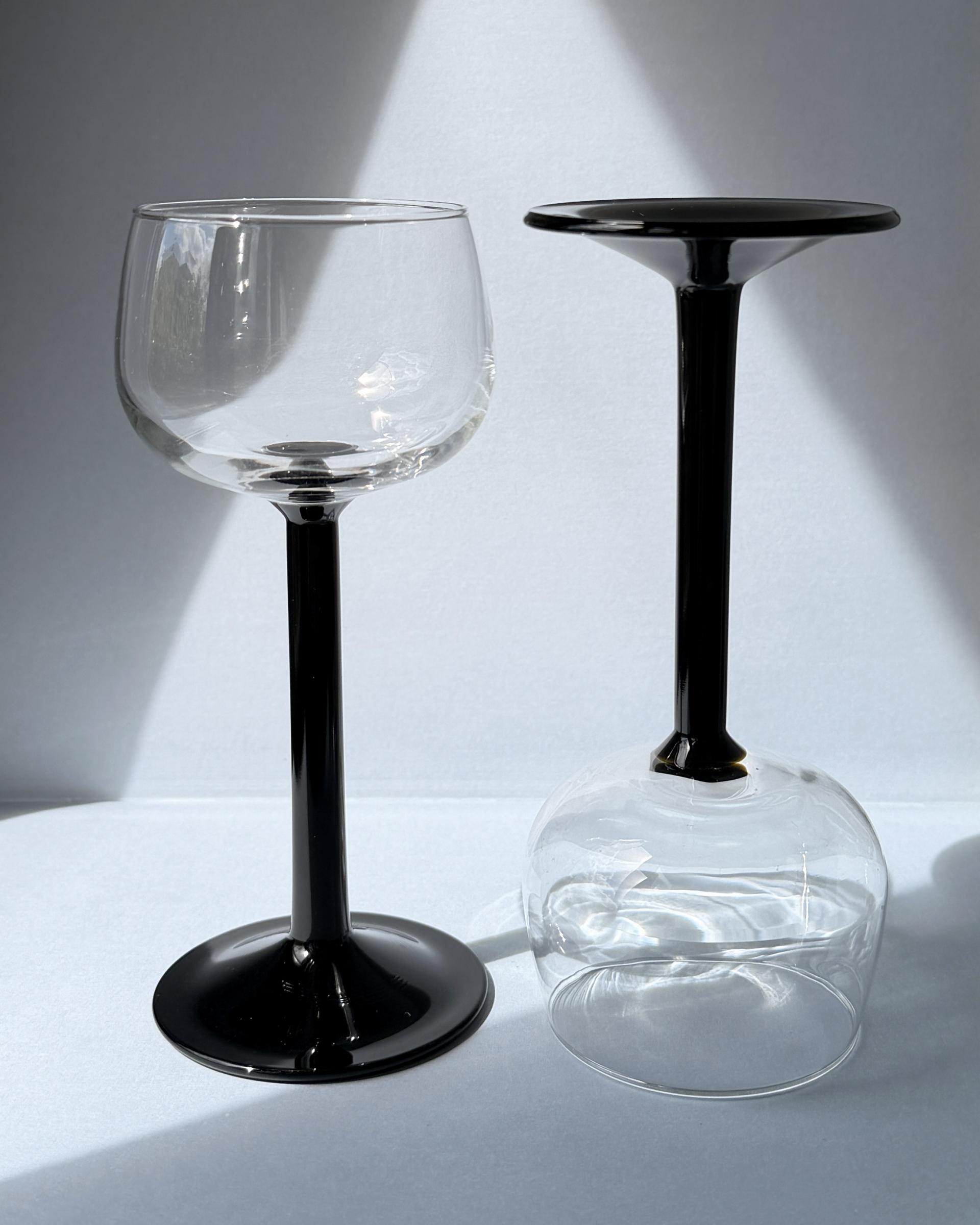 Vintage Luminarc Domino Wine Glass with Black Stem