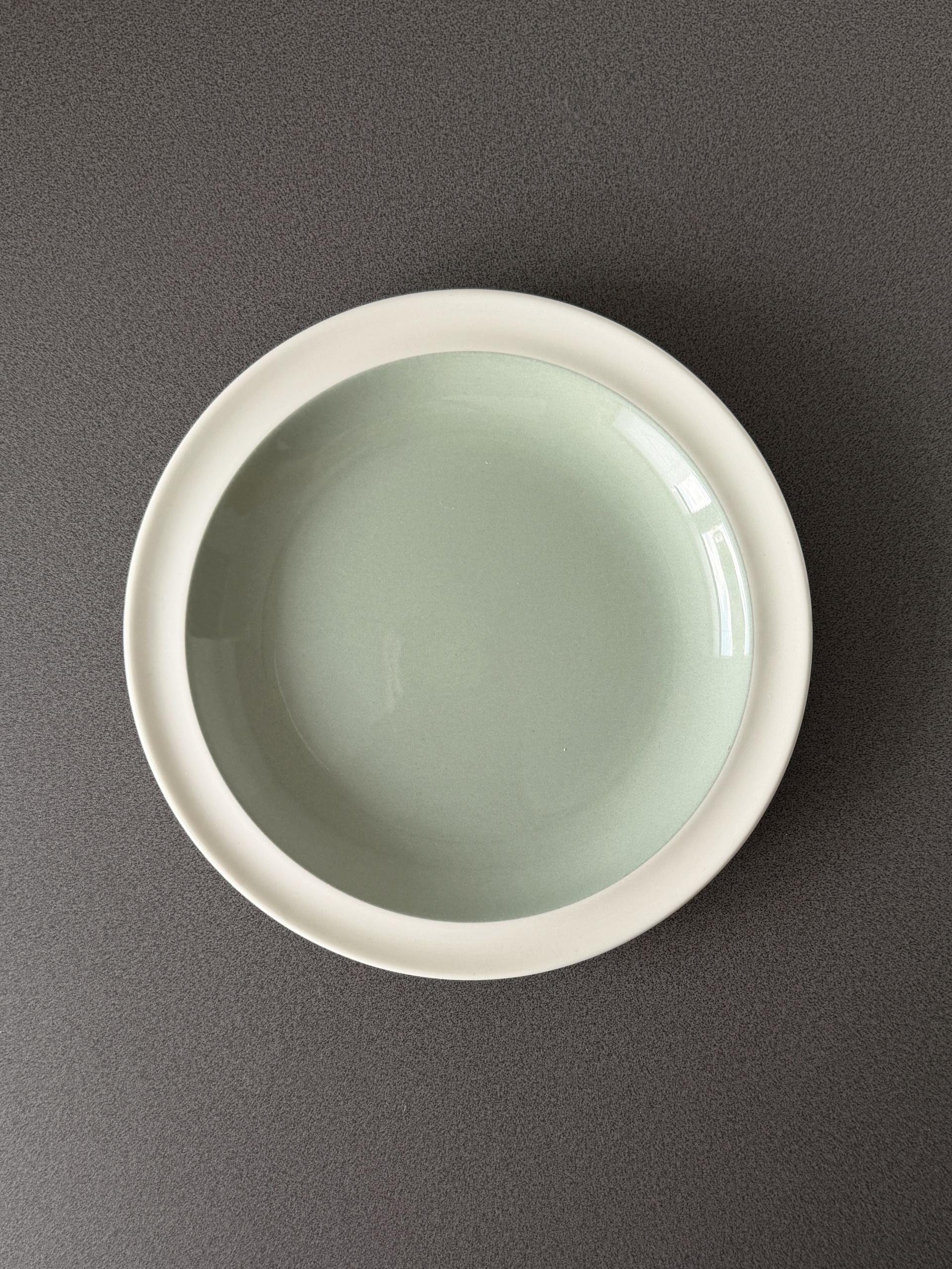 Vintage Wedgwood Winter Green Dessert Plate (155mm)