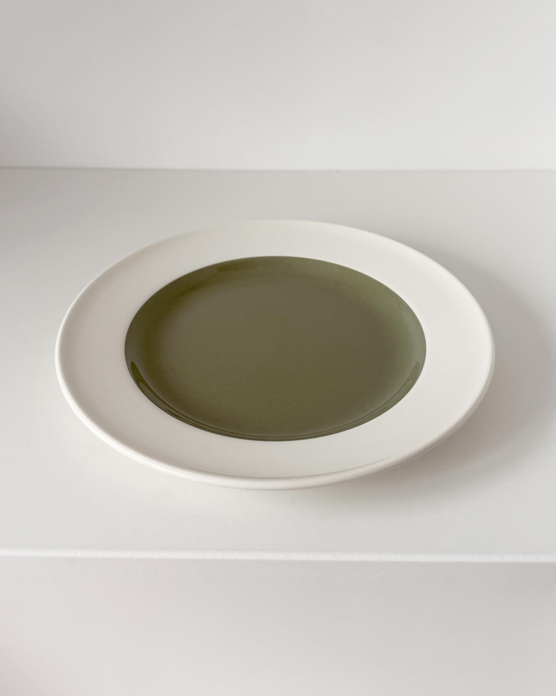 Vintage Wedgwood Moss Green Dessert Plate (165mm)