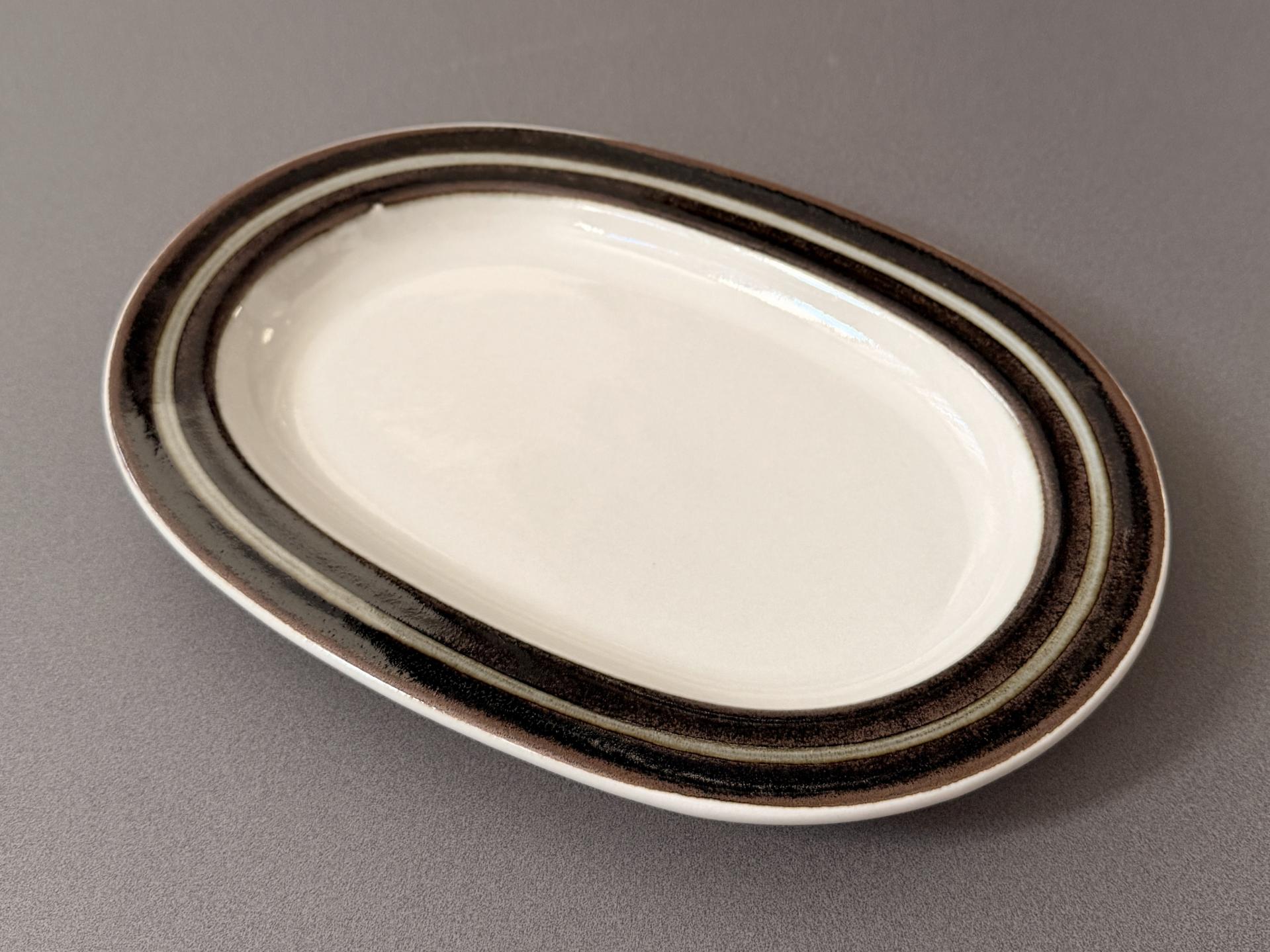 Vintage Arabia Finland Karelia Oval Platter