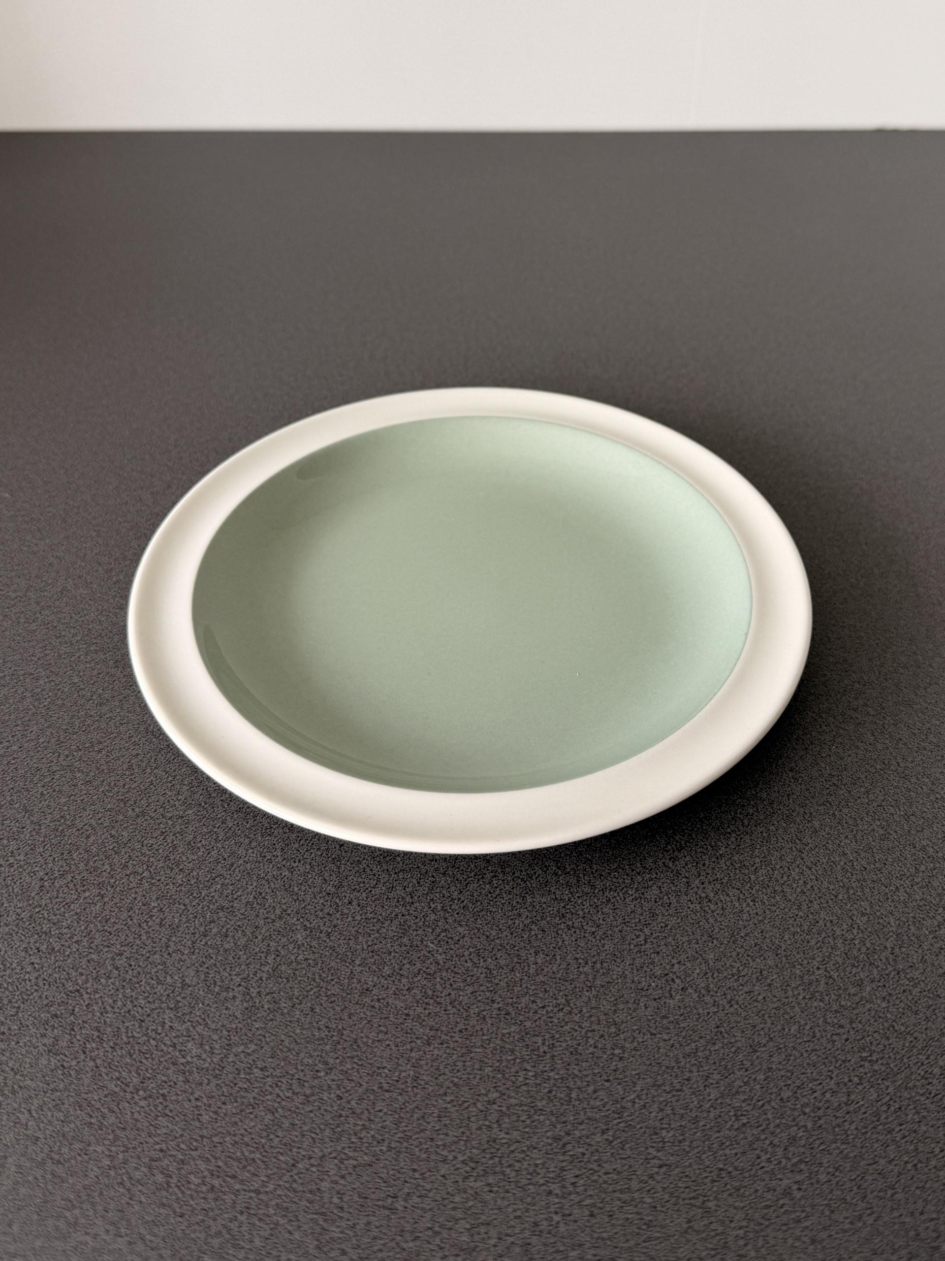 Vintage Wedgwood Winter Green Dessert Plate (155mm)