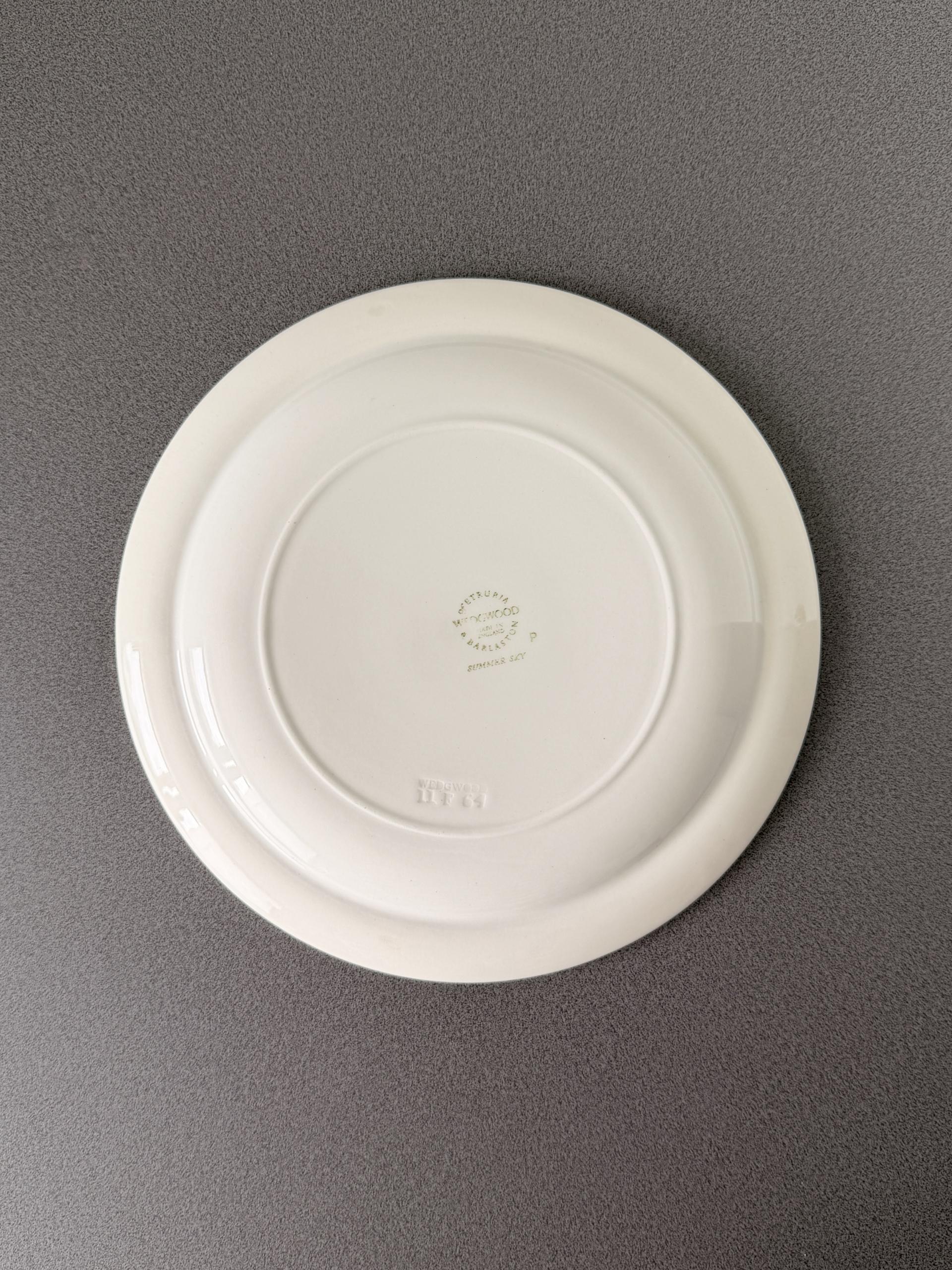 Vintage Wedgwood Summer Sky Plate (180mm)