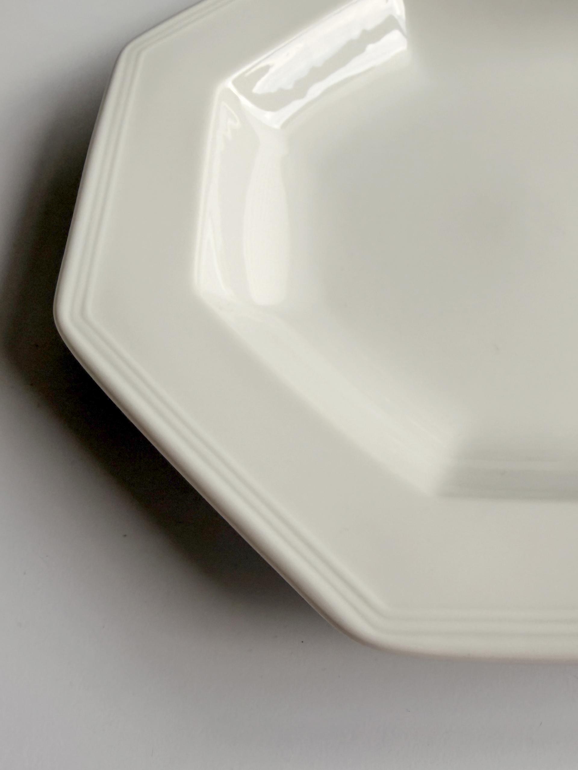 Vintage Gallo Octagonal White Pasta Plate (235mm)
