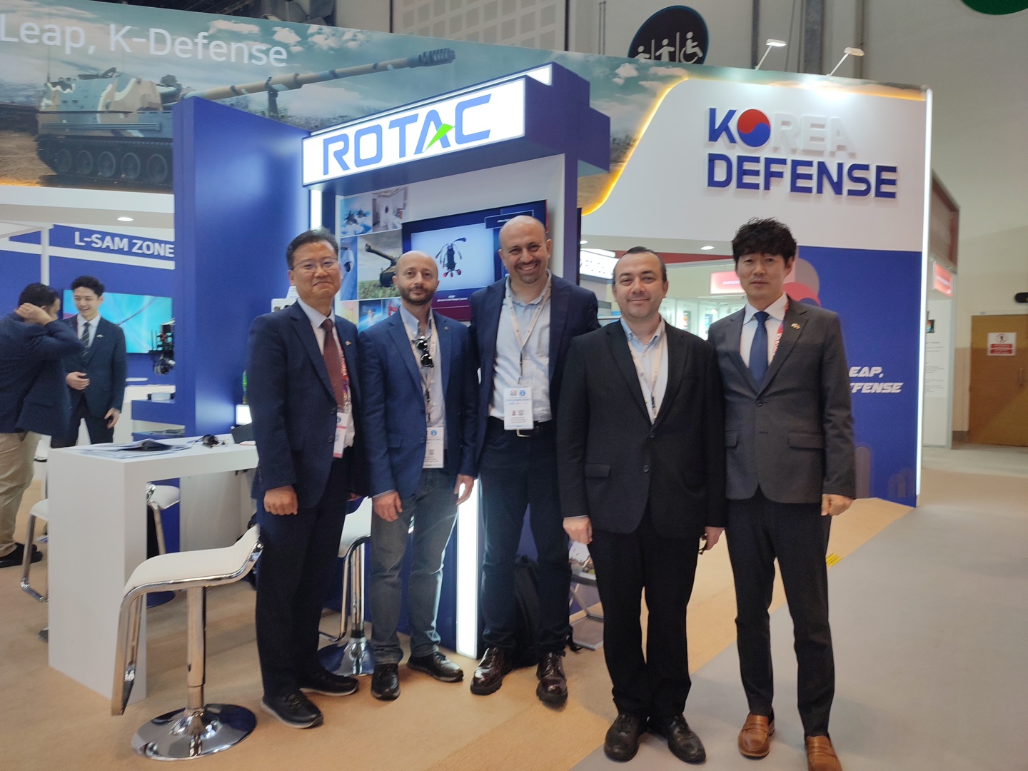 (주)로텍, 2025 IDEX 전시회 참가 : 공지사항 | 슬립링 제조사 로텍 ROTAC