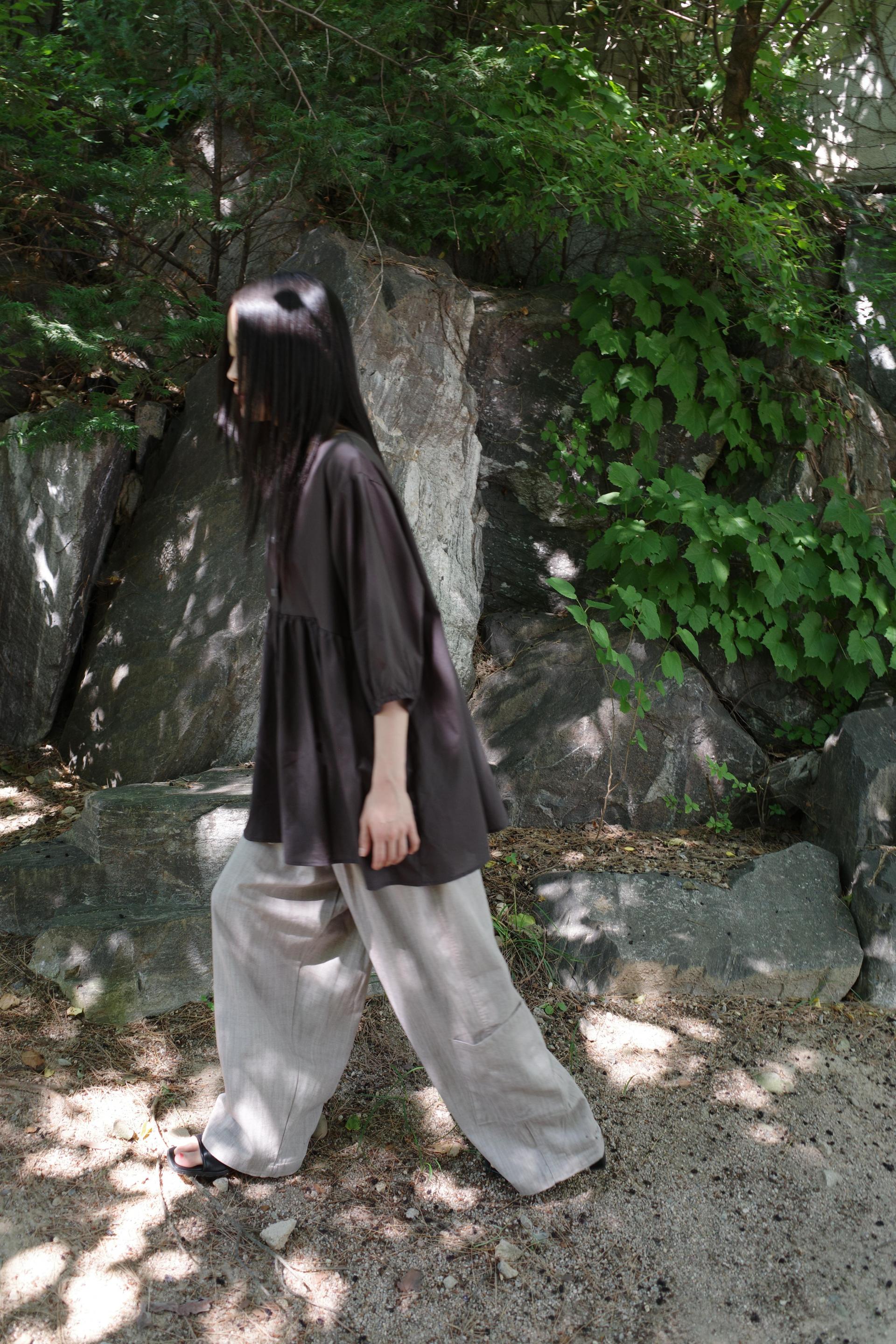 Double Pleat Wide Pants / Beige