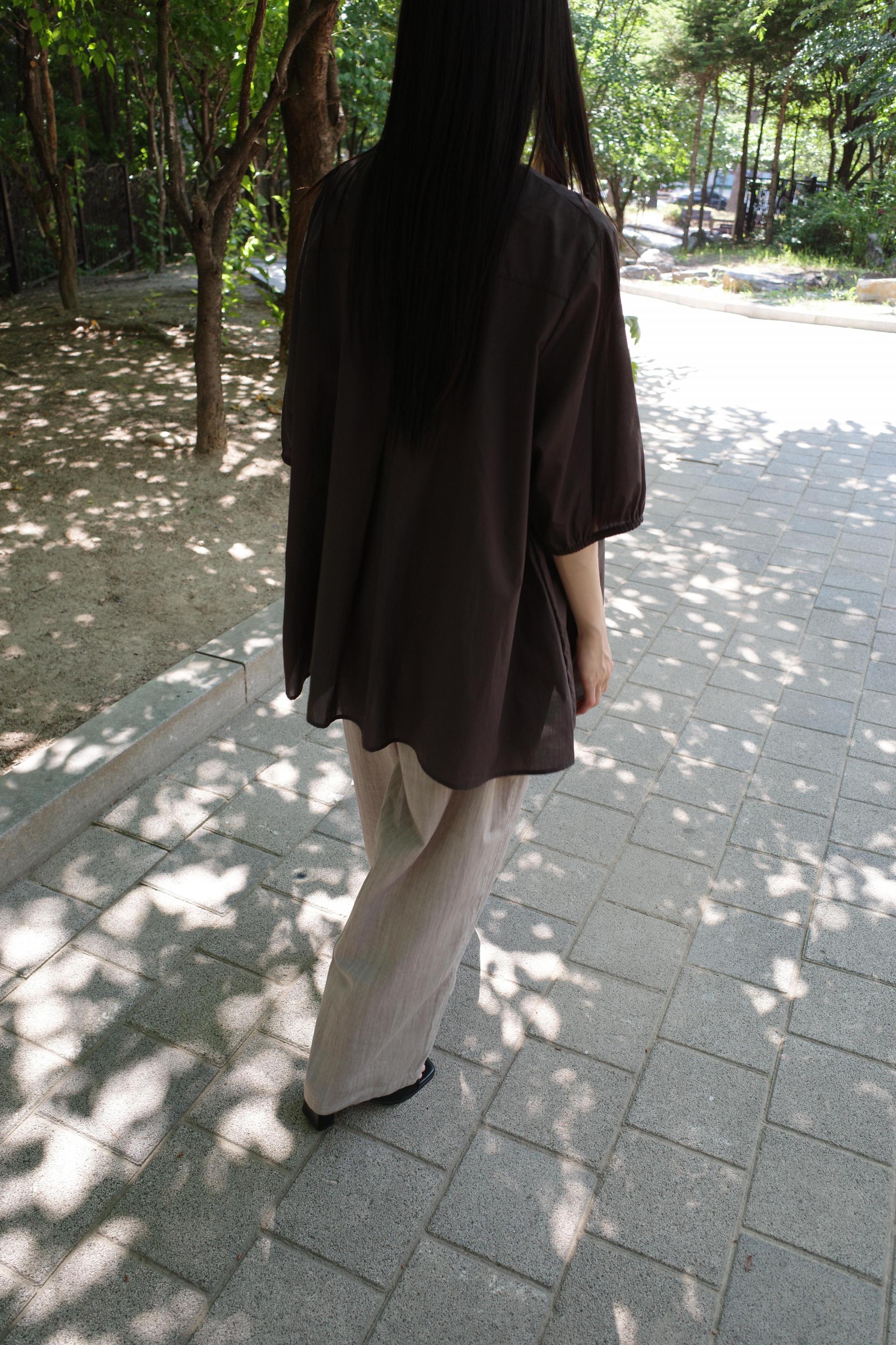 Summer Shirring Blouse / Charcoal