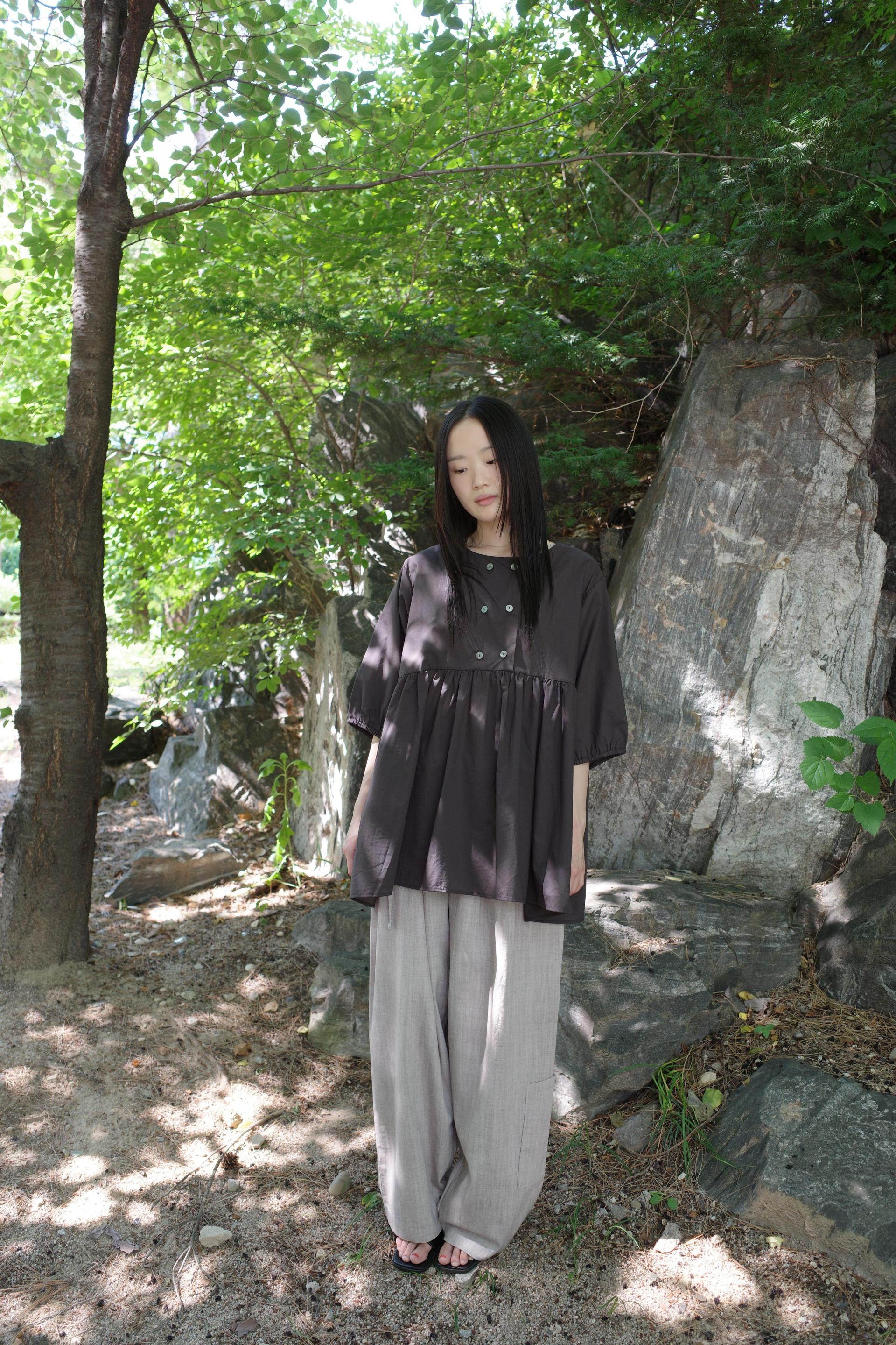 Double Pleat Wide Pants / Beige