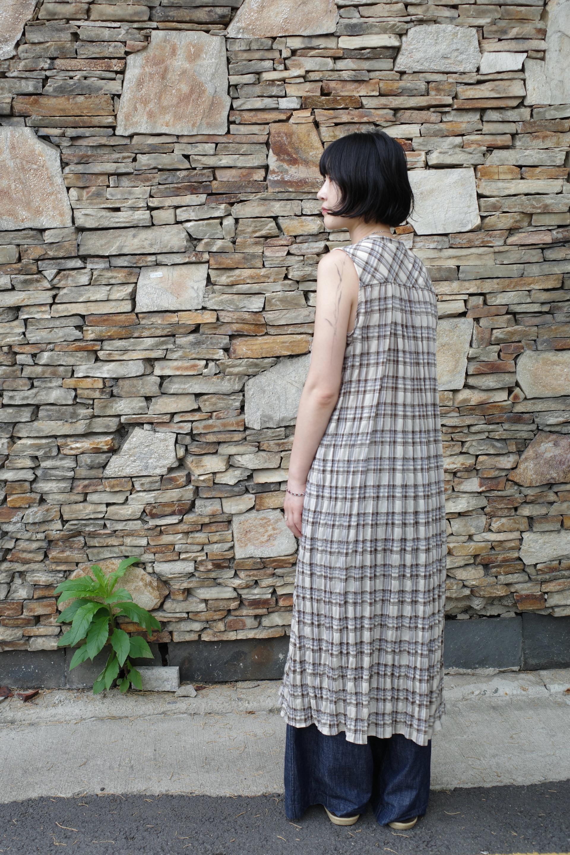 Check Sleeveless Dress / Beige