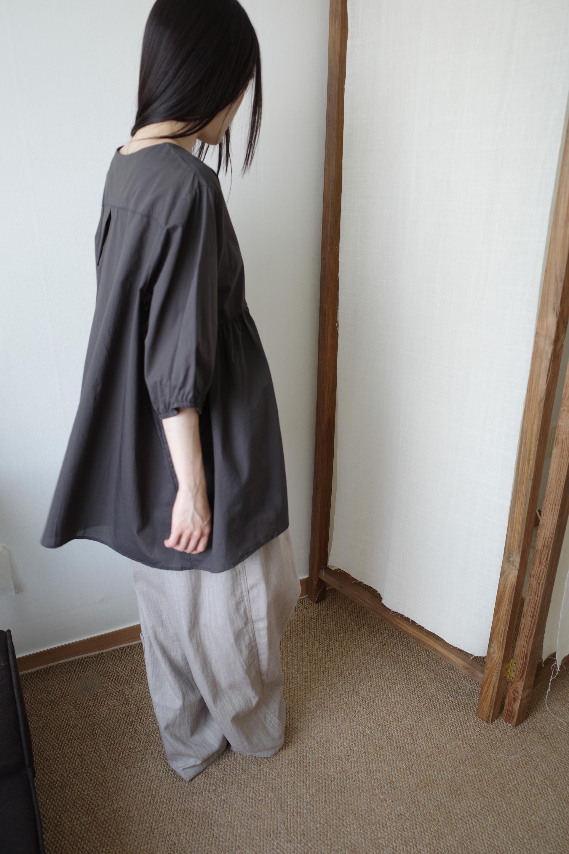 [2th] Summer Shirring Blouse / Charcoal (6.25 발송)