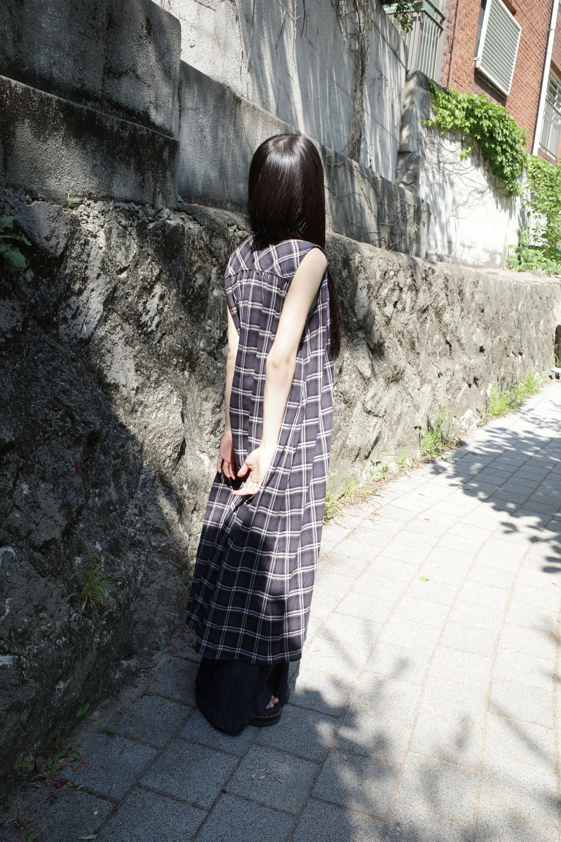 Check Sleeveless Dress / Dark Navy