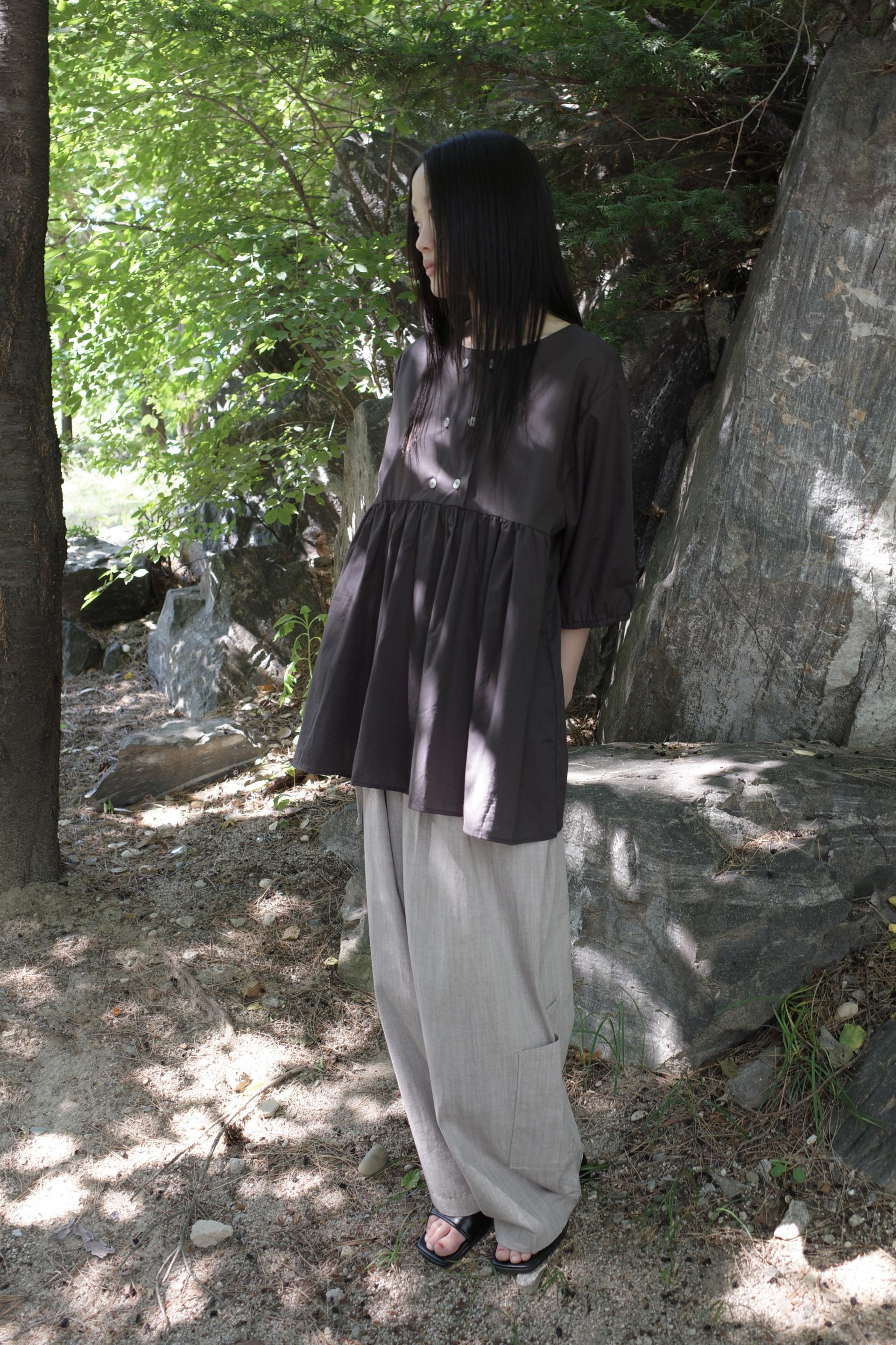 Double Pleat Wide Pants / Beige