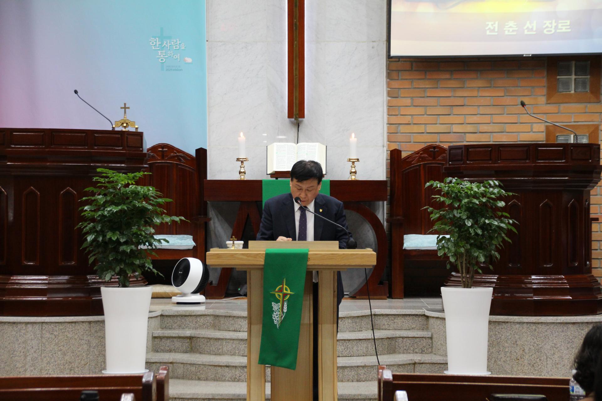 e49ead2c32075.jpg