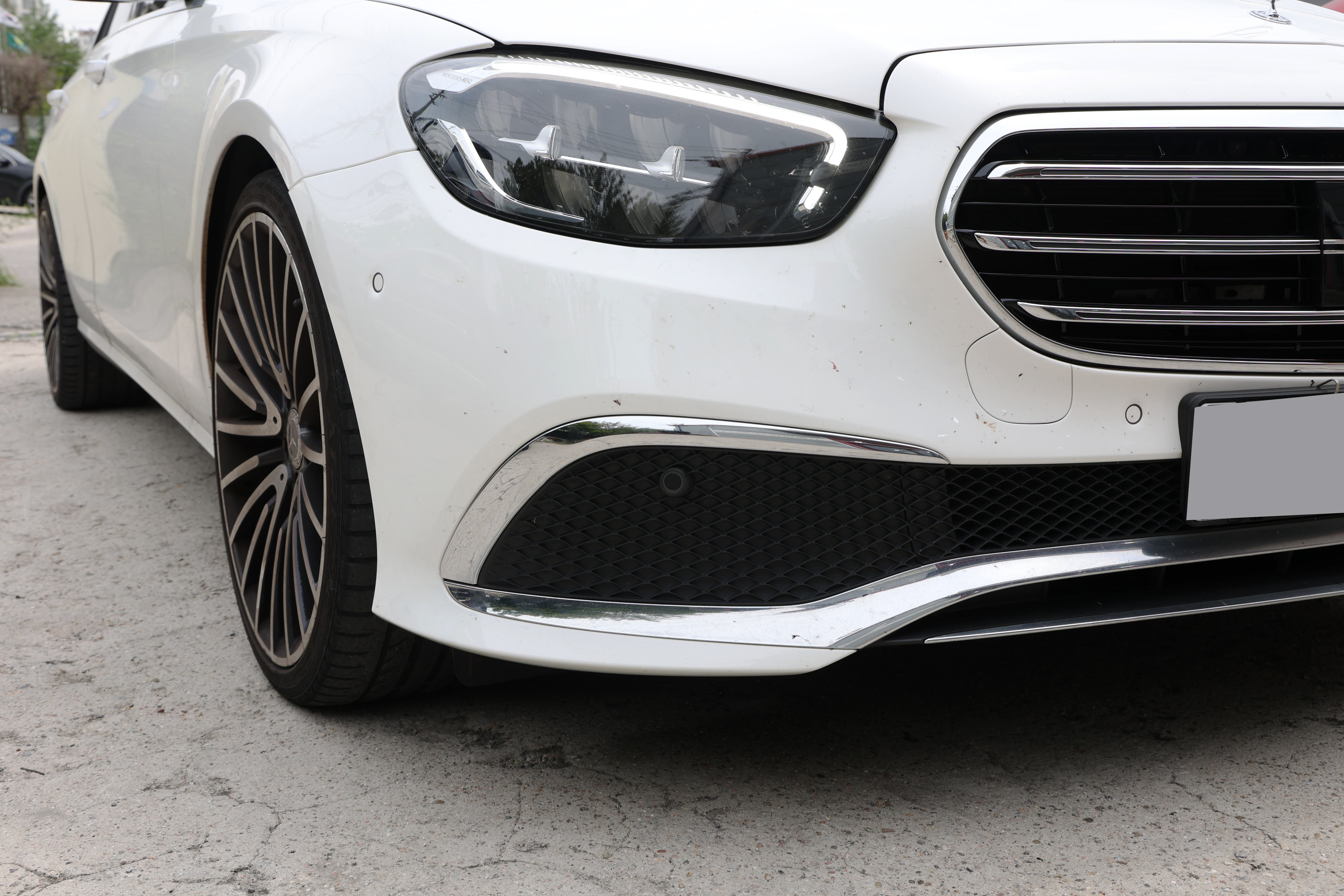 W213 범퍼 크롬 적용