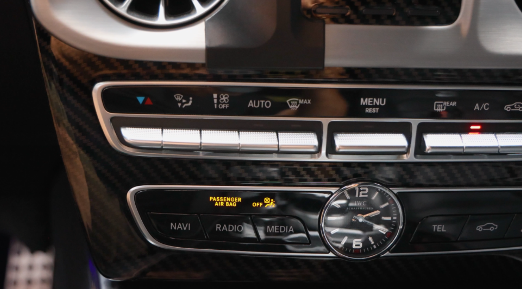 지바겐 수전사 카본 디자인 2